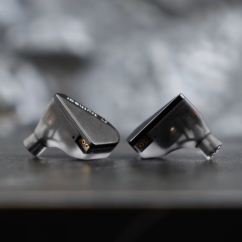 HEXA 1DD+3BA Hybrid Earphones with 0.78 2Pin Cable Earbuds