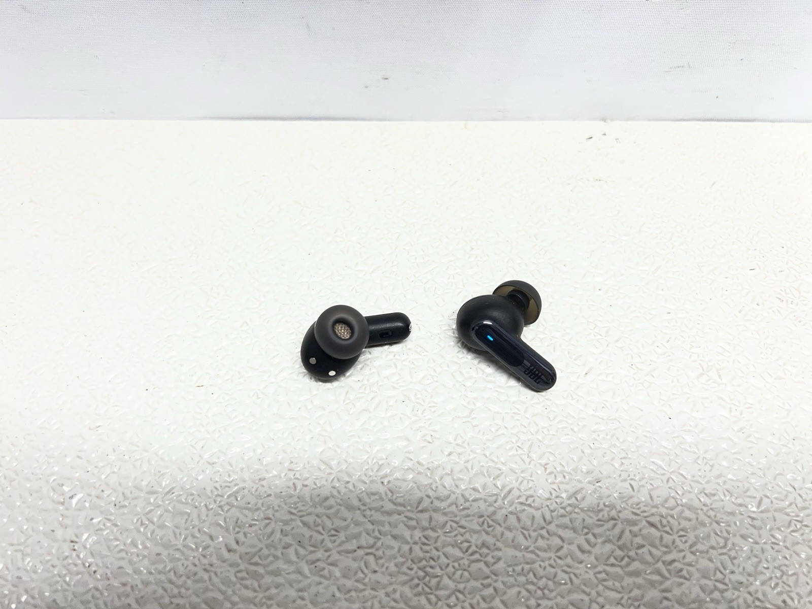 JBL – Live Beam 3 True Wireless Noise Cancelling Earbuds – 2024 – Black –