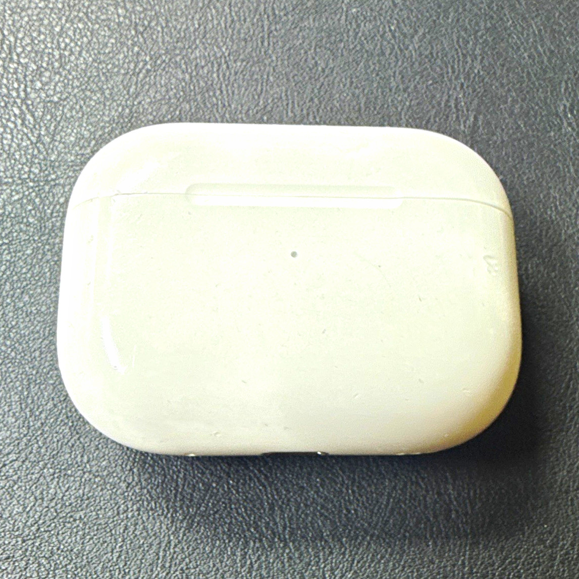 Apple AirPods Pro Bluetooth Wireless In-Ear Earbuds w/ White Charging Case