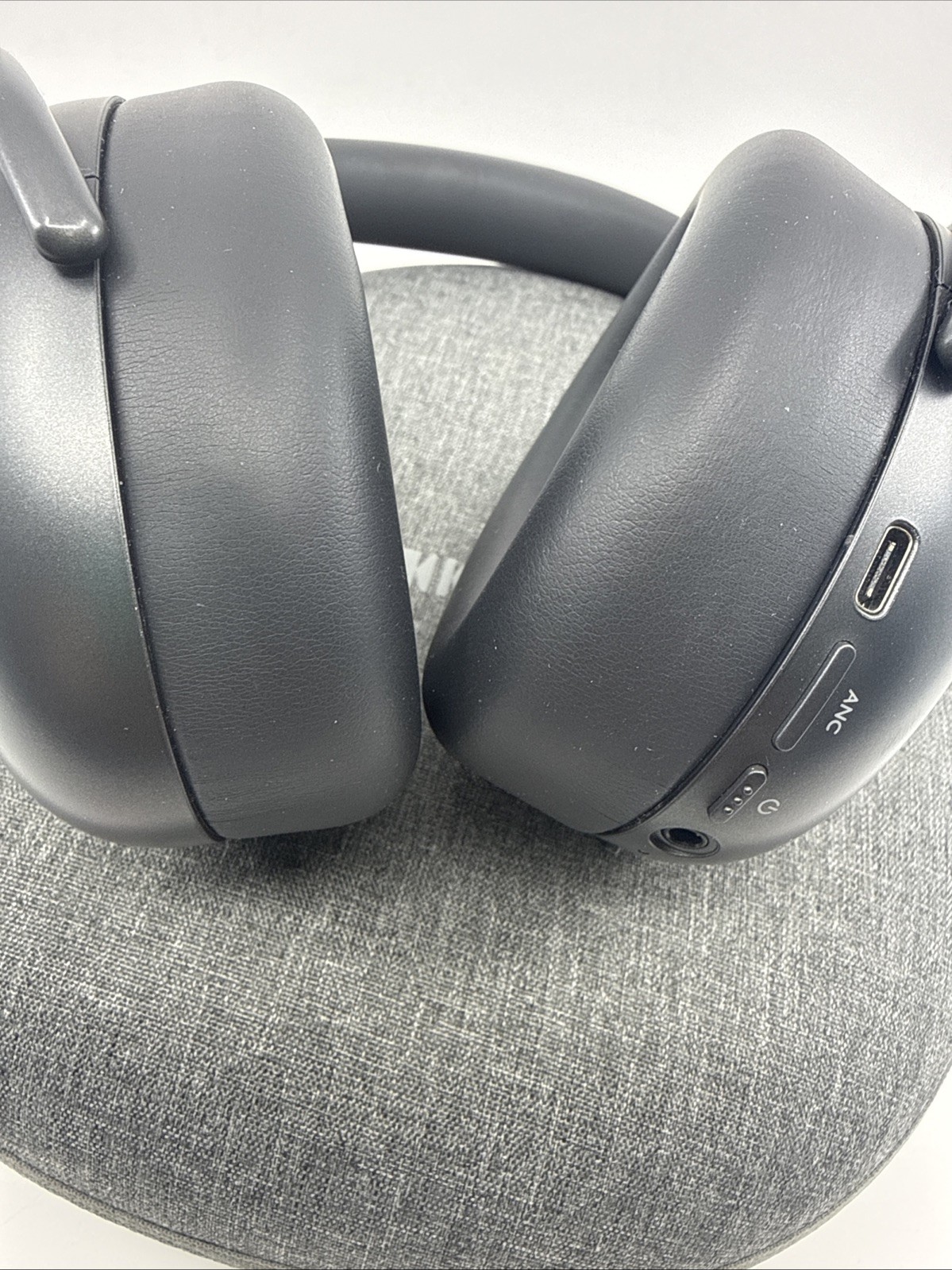 KEF Mu7 Wireless Headphones – Silver
