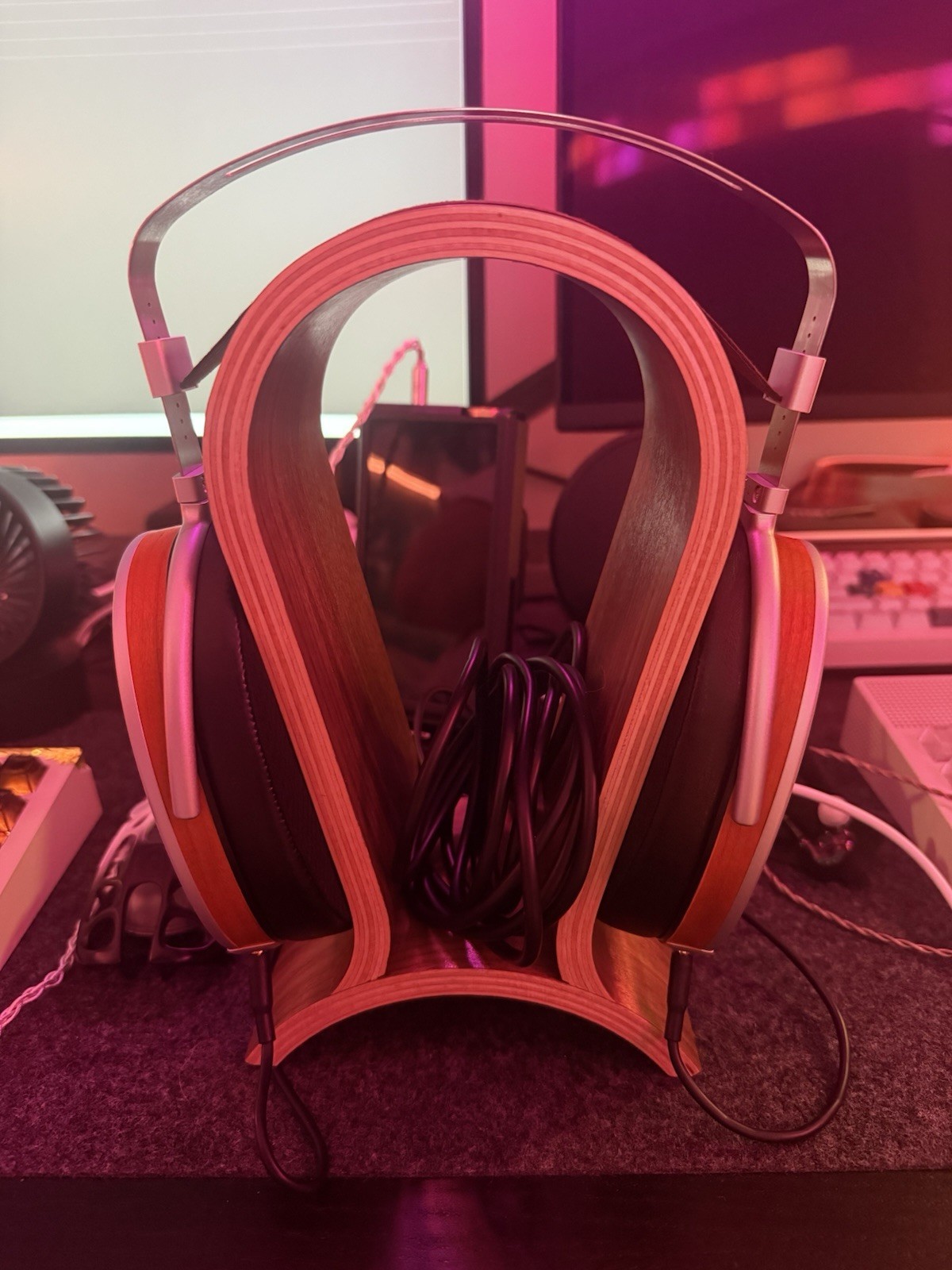 HIFIMAN HE1000 V2 Planar Magnetic Headphones | Excellent+ | Complete