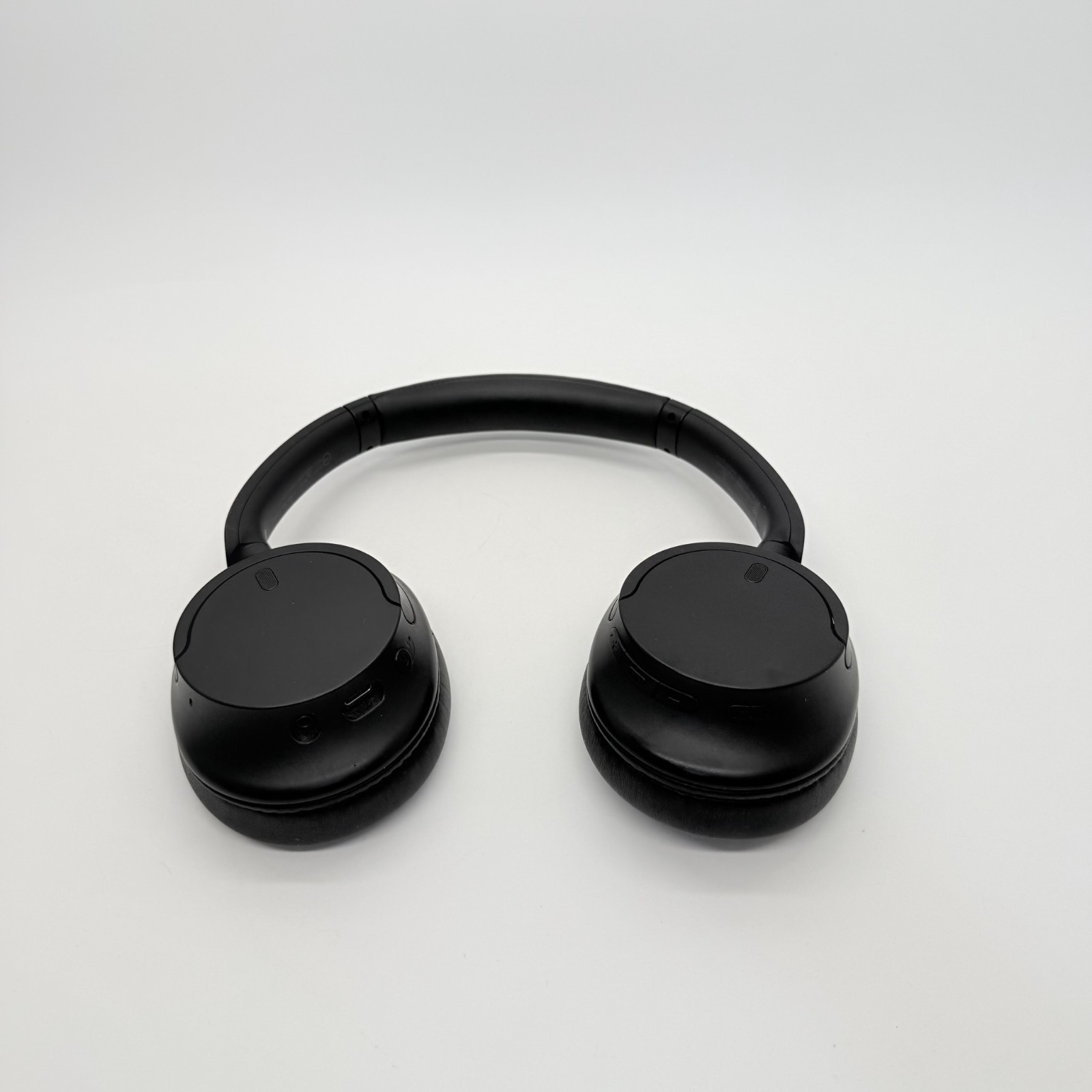 Sony WH-CH720N/B Noise Canceling Wireless Headphones WHCH720N – Black