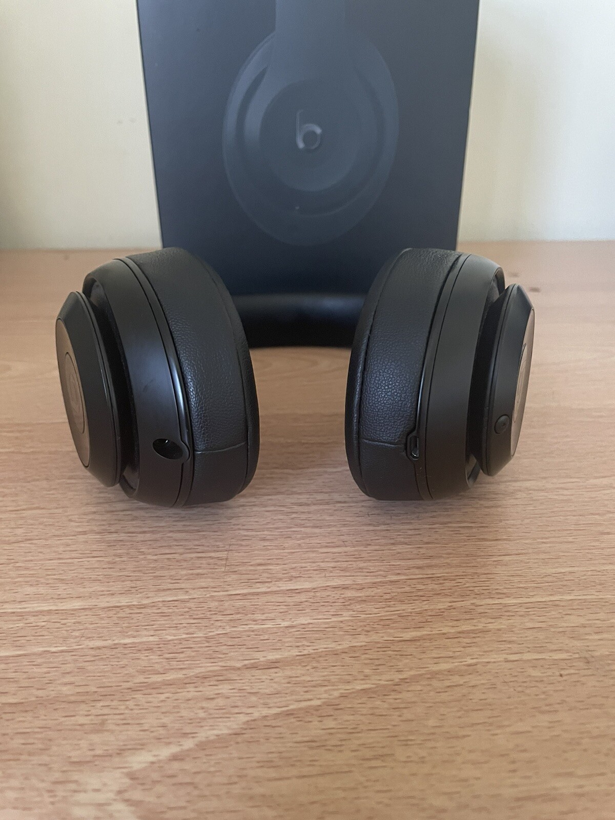 Beats by Dr. Dre Studio3 Over the Ear Wireless Headphones – Black