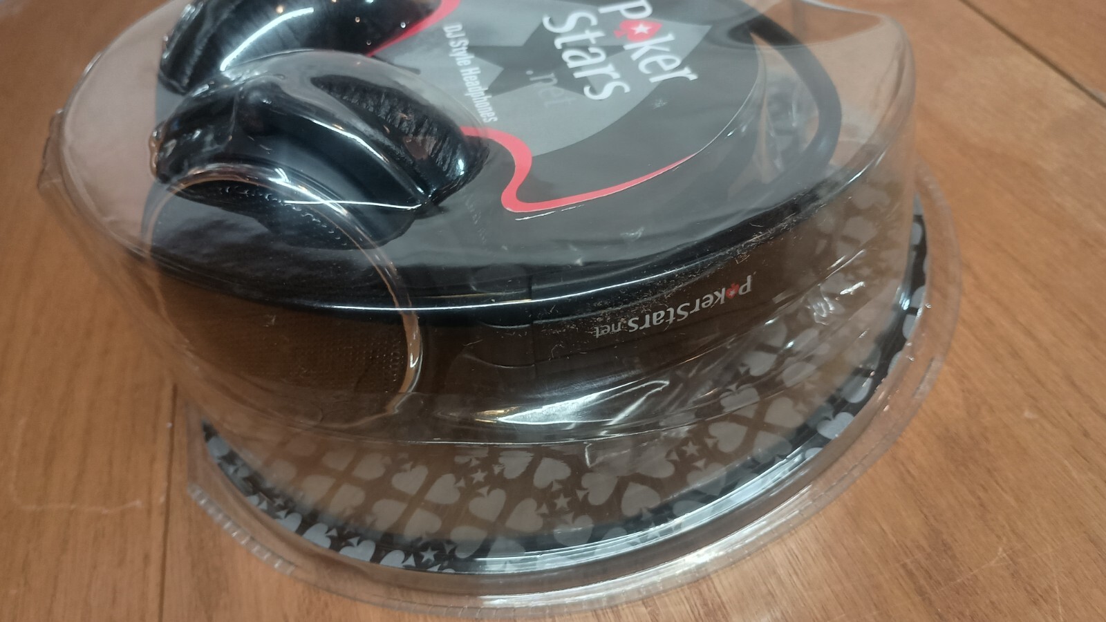 Lot of 6: PokerStars.Net Special Edition DJ Style Headphones Collectable