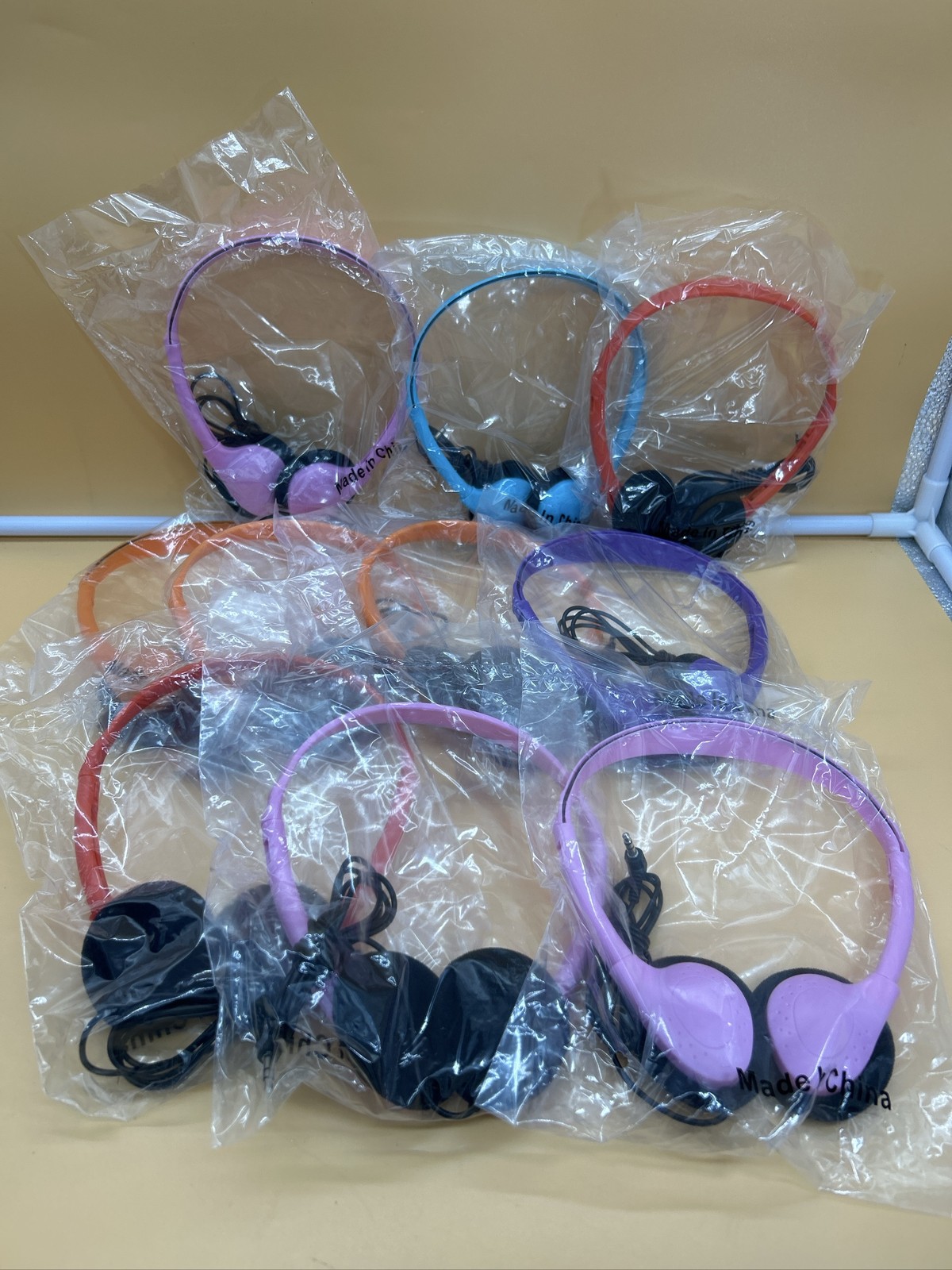 LOT of 11. KIDS Retro. Mixed Colors. On-Ear Wired Headphones 3.5mm Jack Music.