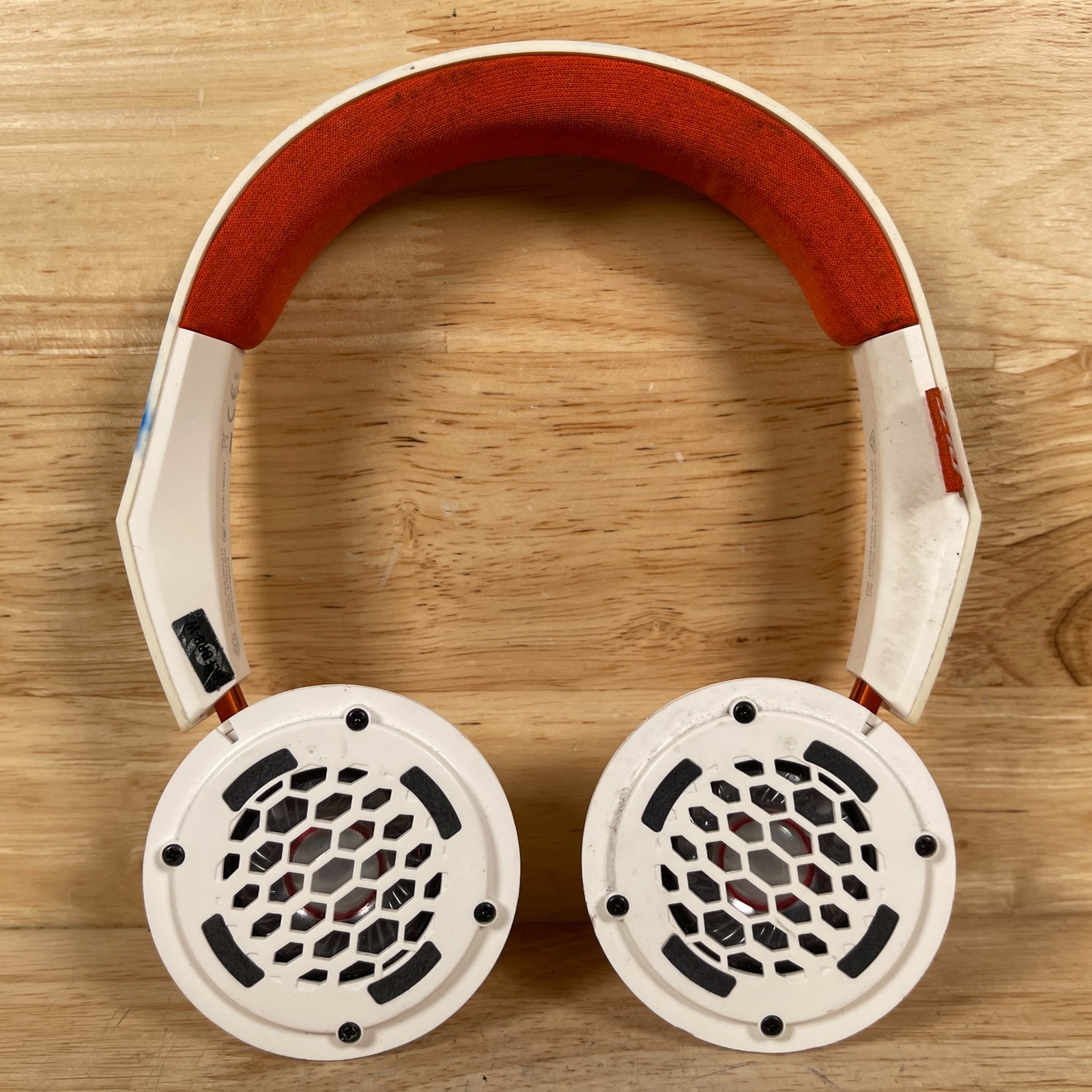 Plantronics BackBeat Fit 500 S5XX17 White Wireless Bluetooth Stereo Headphone