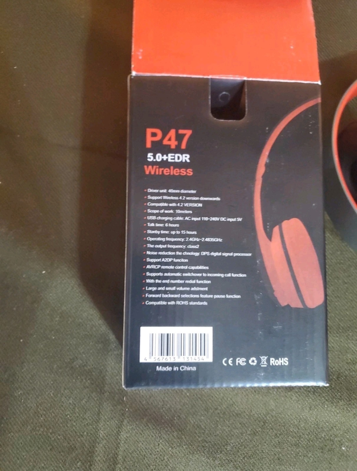 Package Of (3) P47 wireless headphones
