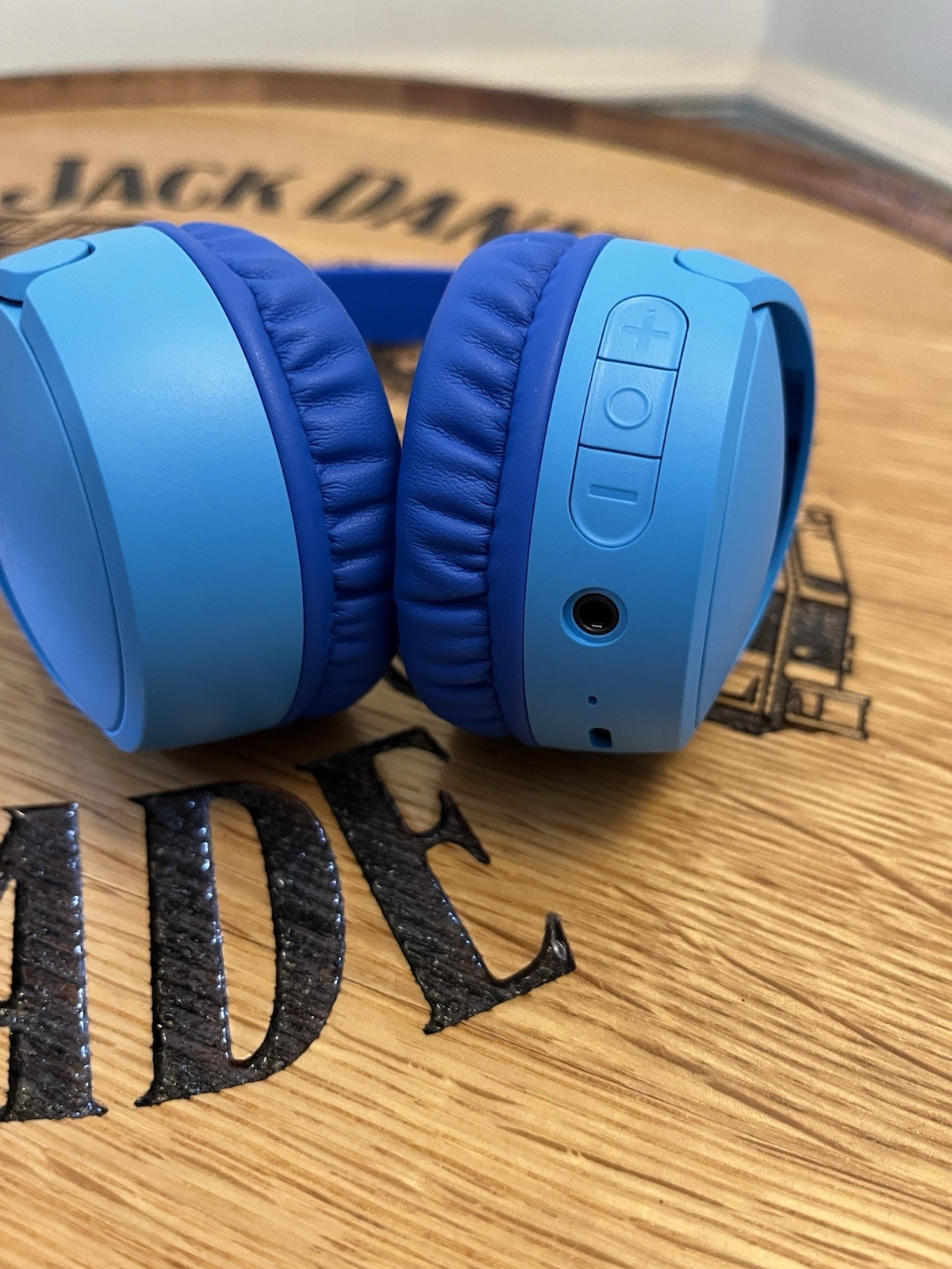 Belkin SoundForm Mini Wireless Bluetooth Headphones Kids