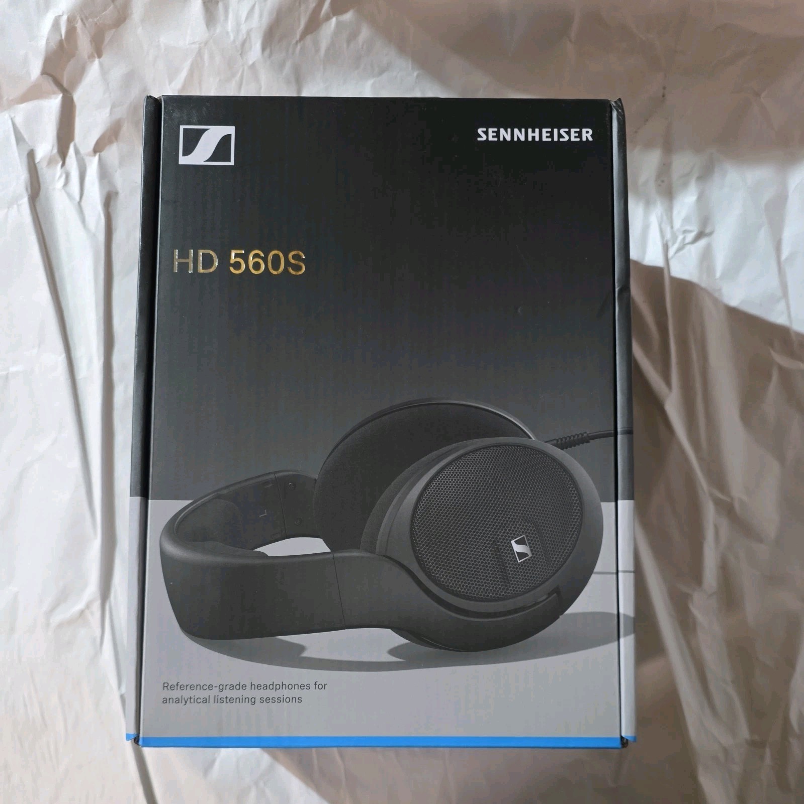 Sennheiser HD 560S Open-back Audiophile Headphones- New & Sealed!