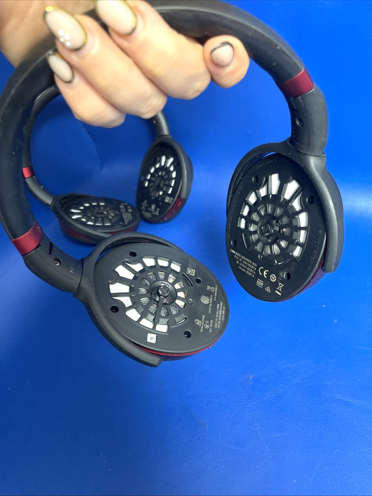 2X SENNHEISER HD 458BT OVER-EAR WIRELESS HEADPHONES -BLACK AND RED**NO EARPADS**
