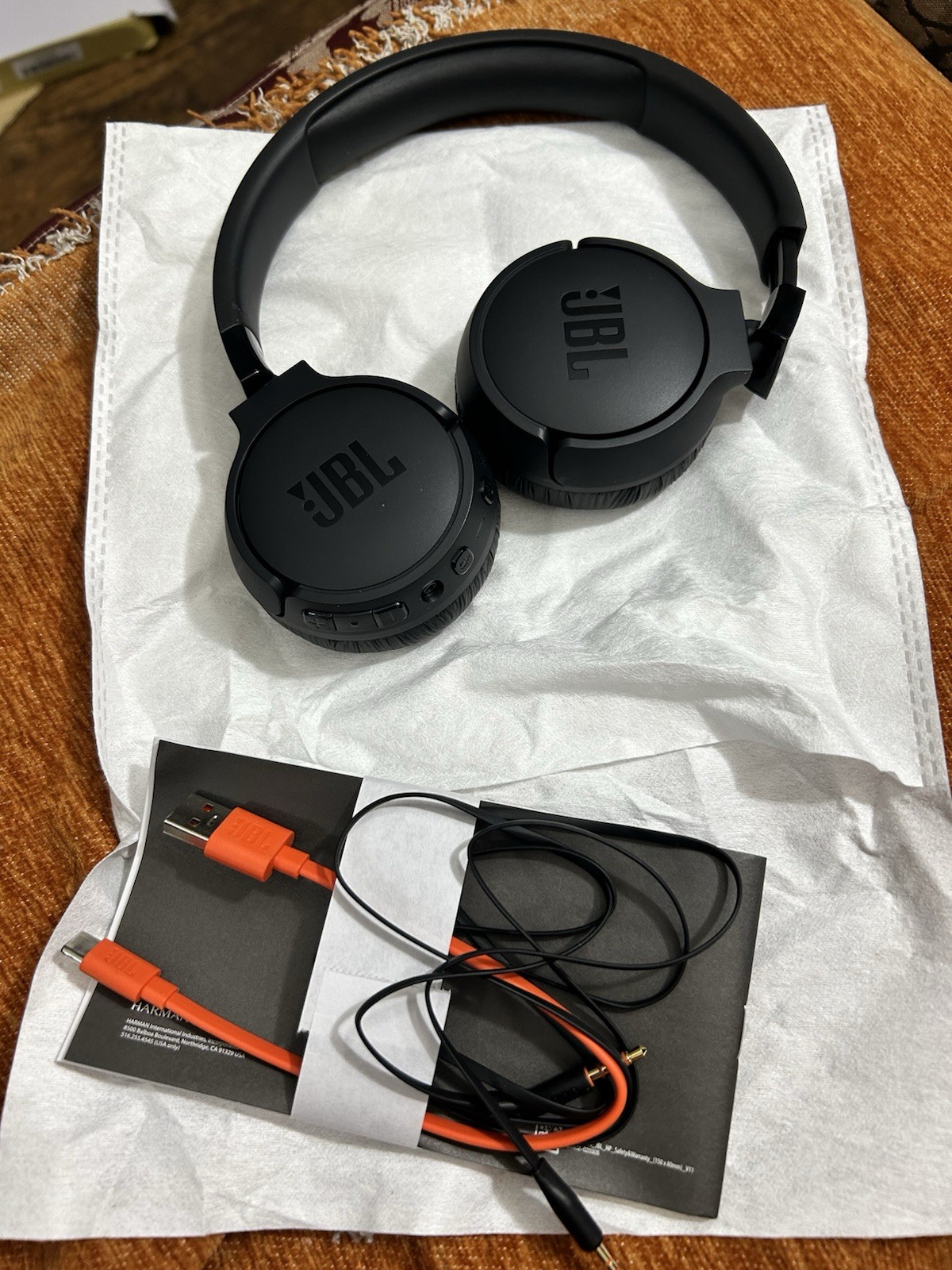 JBL Tune 670NC Adaptive Noise Cancelling Bluetooth Headphones Black Over-Ear