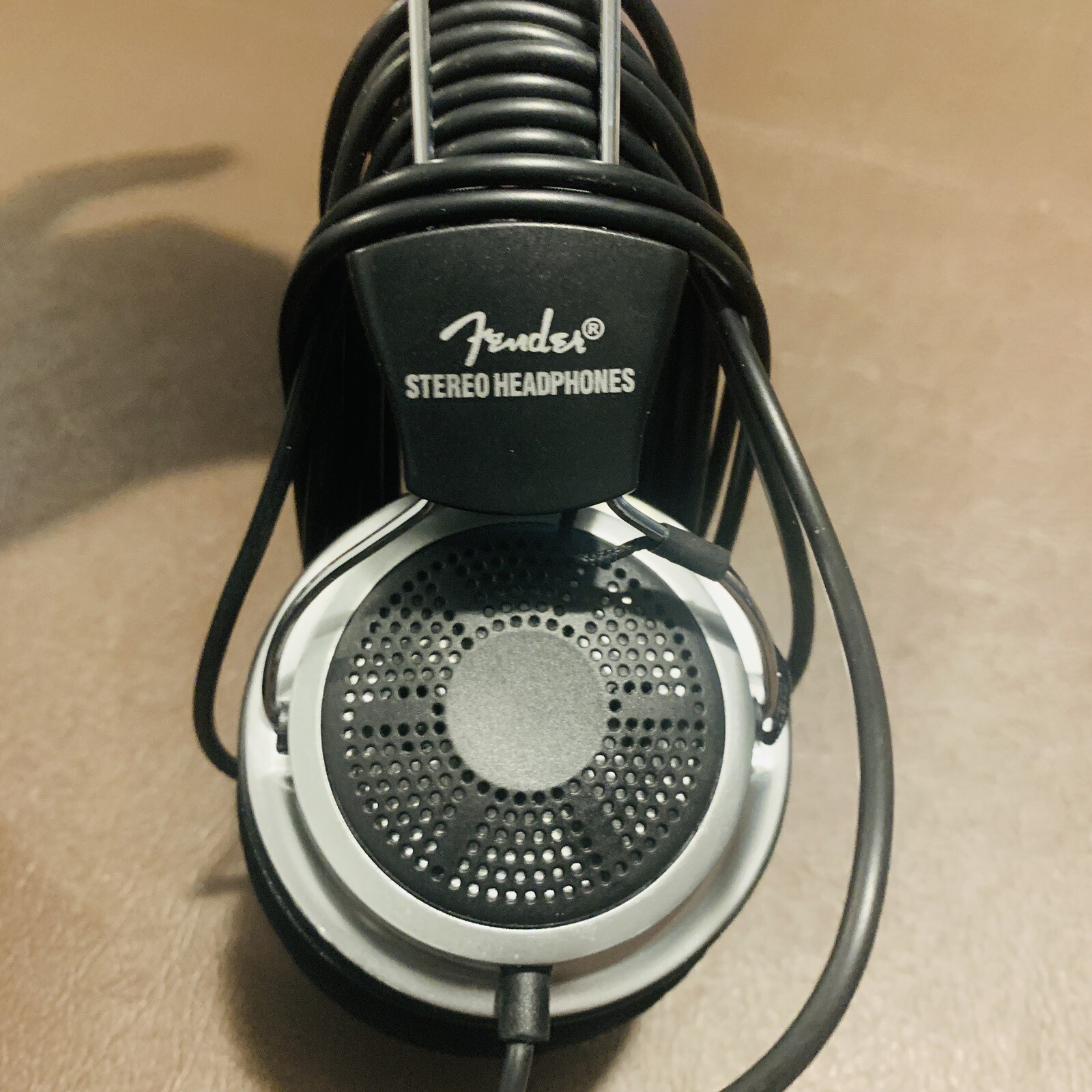 Fender Stereo Wired Headphones In-Line Volume Controller