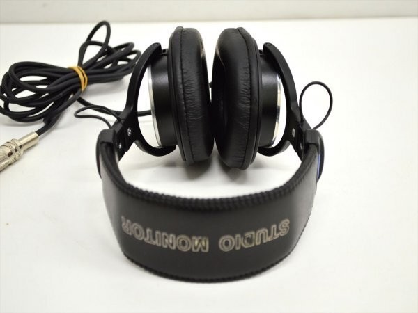 SONY MDR-CD900ST Stereo Headphones