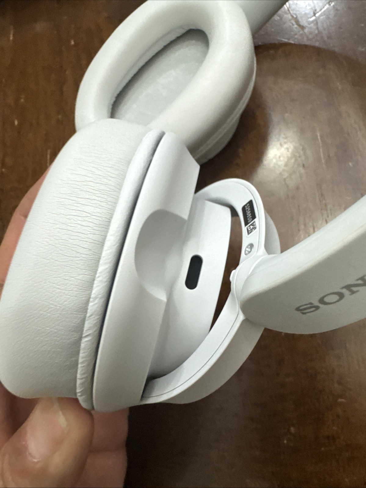 Sony WH-CH720N Wireless Noise Canceling Headphones Bluetooth White whch720n