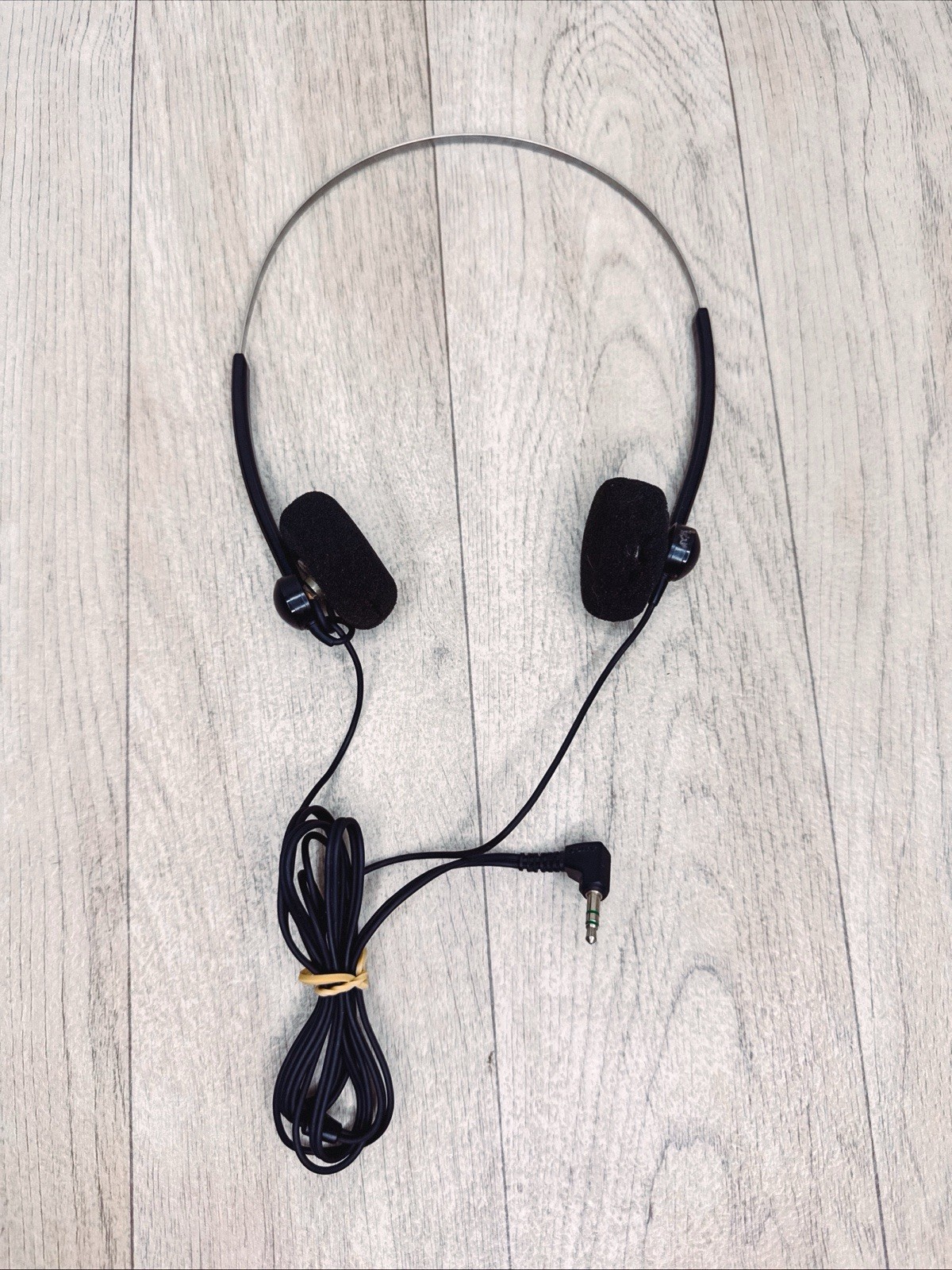 Vintage RARE Sony MDR-20 Dynamic Stereo Headphones Ships FREE!