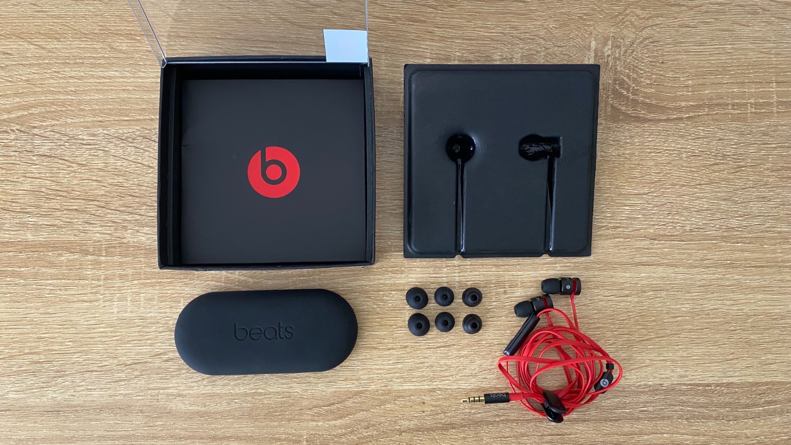 Apple Employee Exclusive Beats urBeats “Thank You 2015” Limited Edition Rare