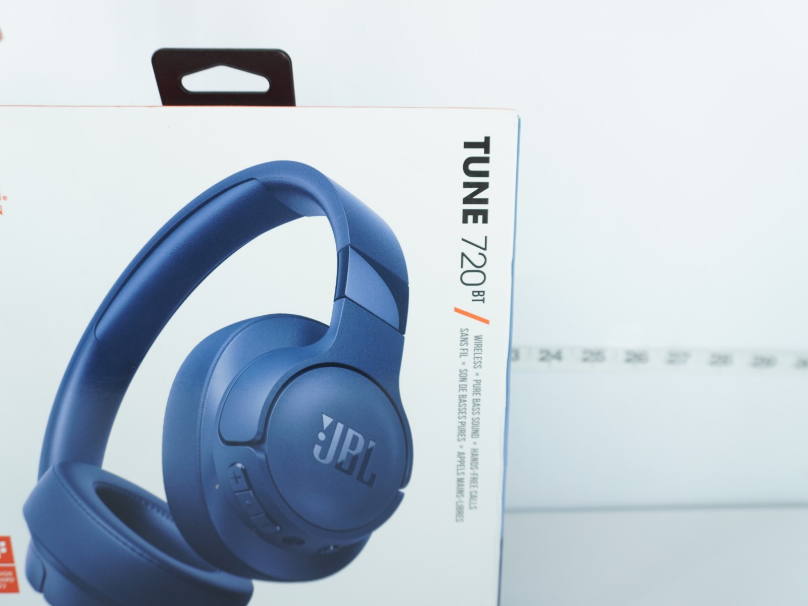 JBL TUNE 720BT – WIRELESS OVER-EAR HEADPHONES WITH JBL PURE BASS SOUND – BLUE