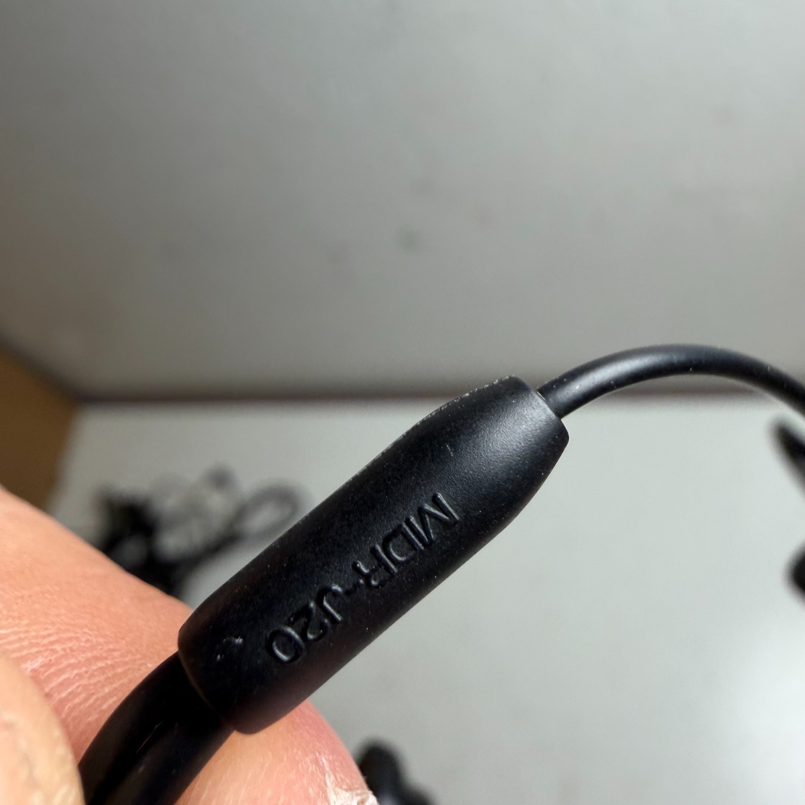 Sony MDR-J20 Silver/Black 3.5mm TRS Jack 16 Ohms Setereo Wired Sports Headphones