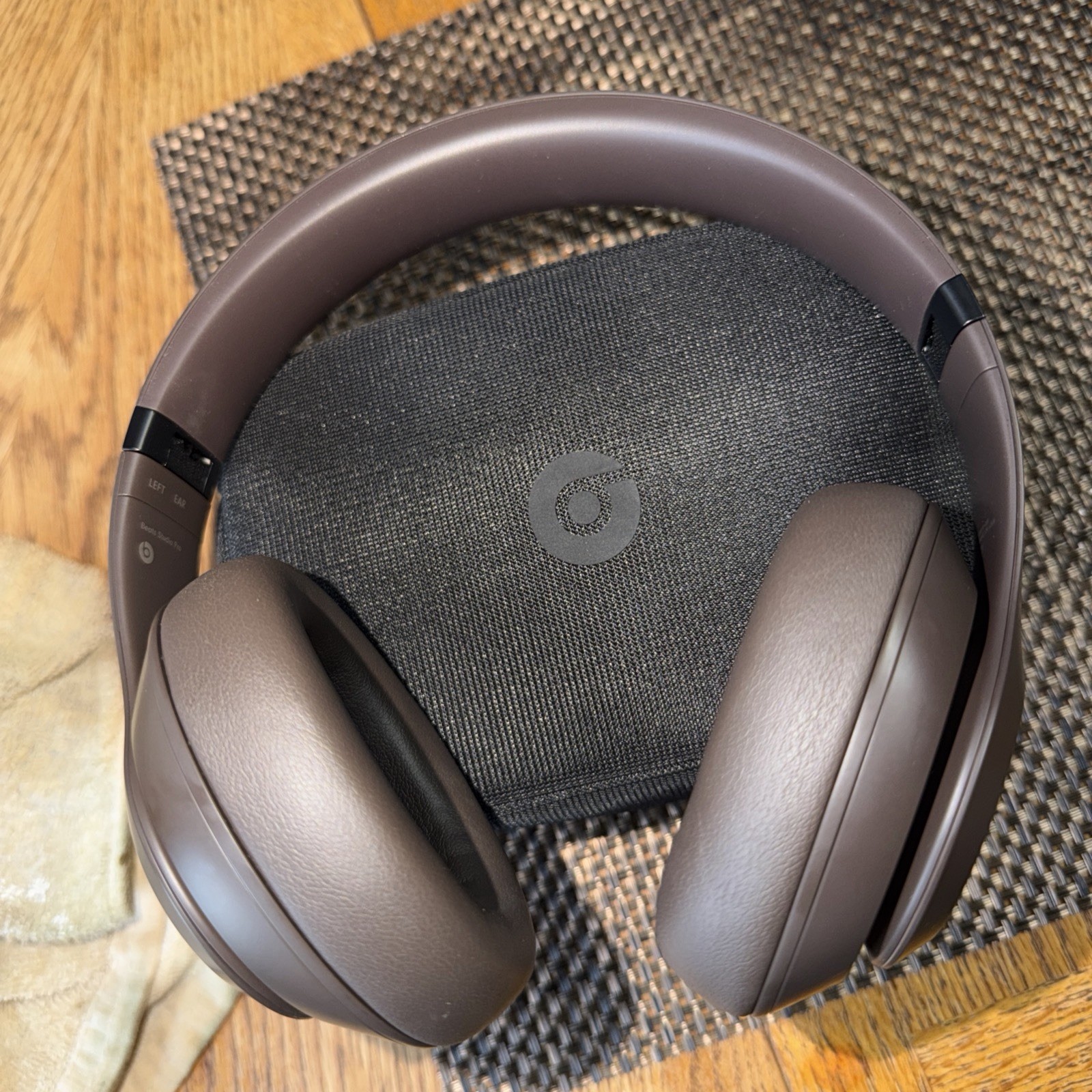 Beats Studio Pro Wireless Bluetooth Headphones – Deep Brown – Sealed