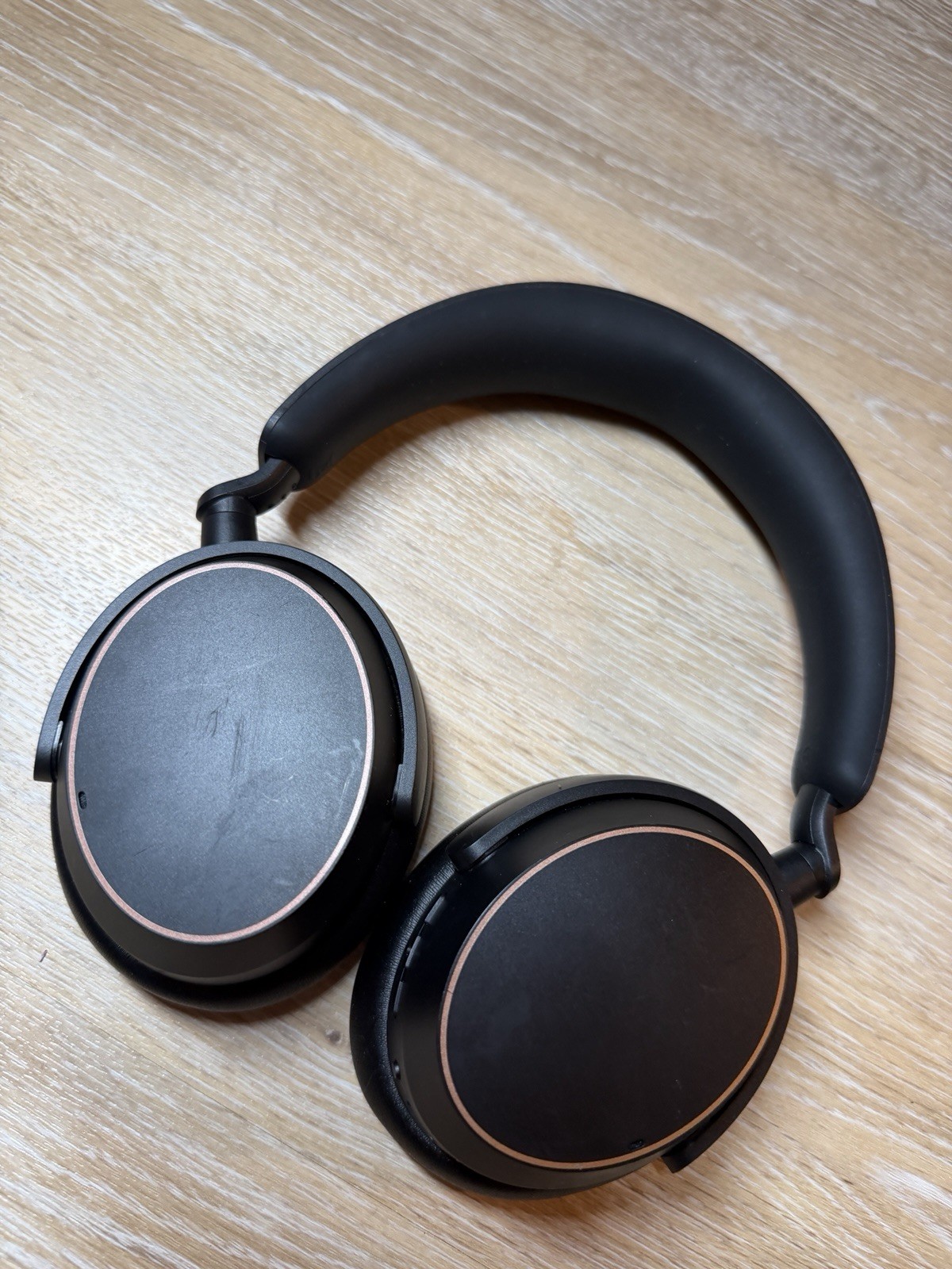 SENNHEISER ACCENTUM WIRELESS BLUETOOTH HEADPHONES – BLACK/COPPER