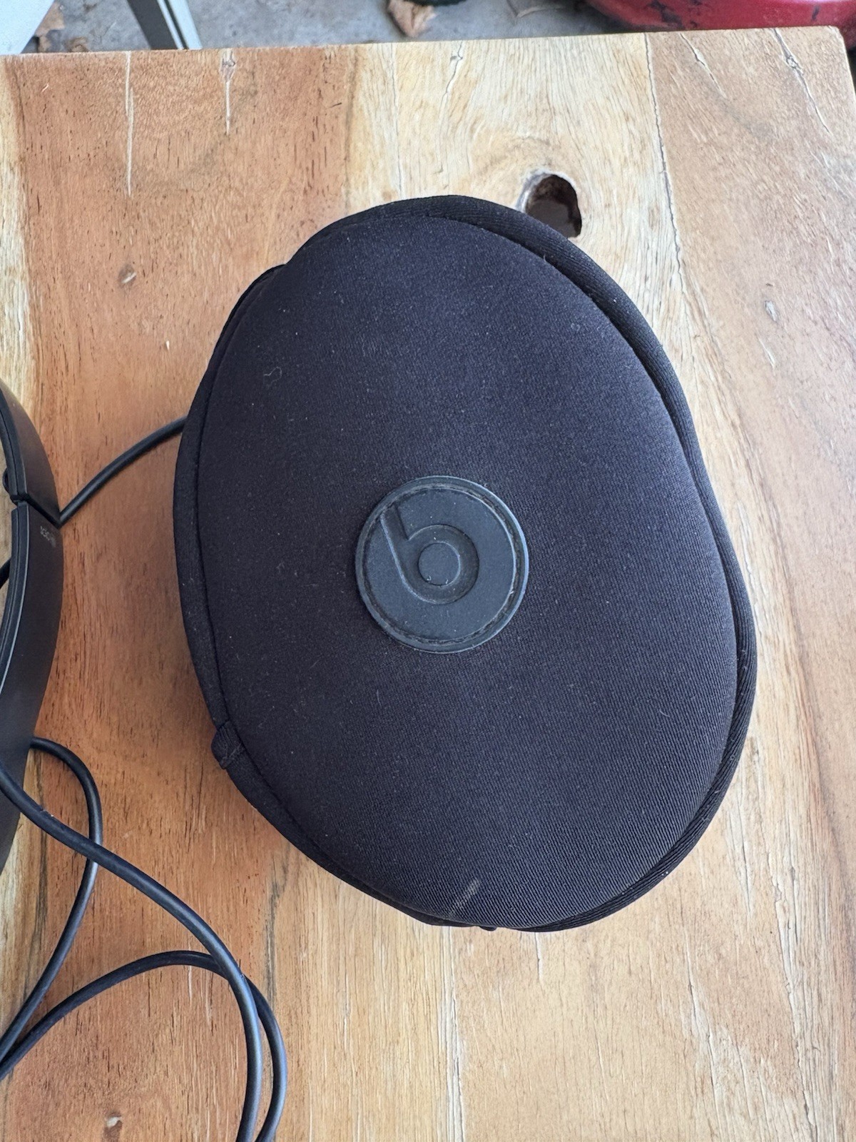 Beats by Dr. Dre Solo HD Over the Ear Headphones – Black with Zipper Case