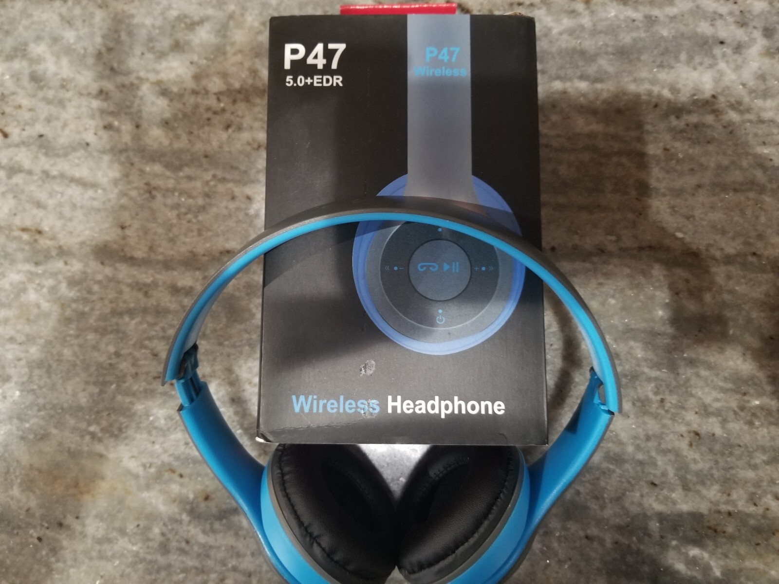 P47 5.0 + EDR Wireless Headphone – Neon Green, Red, Black, Blue