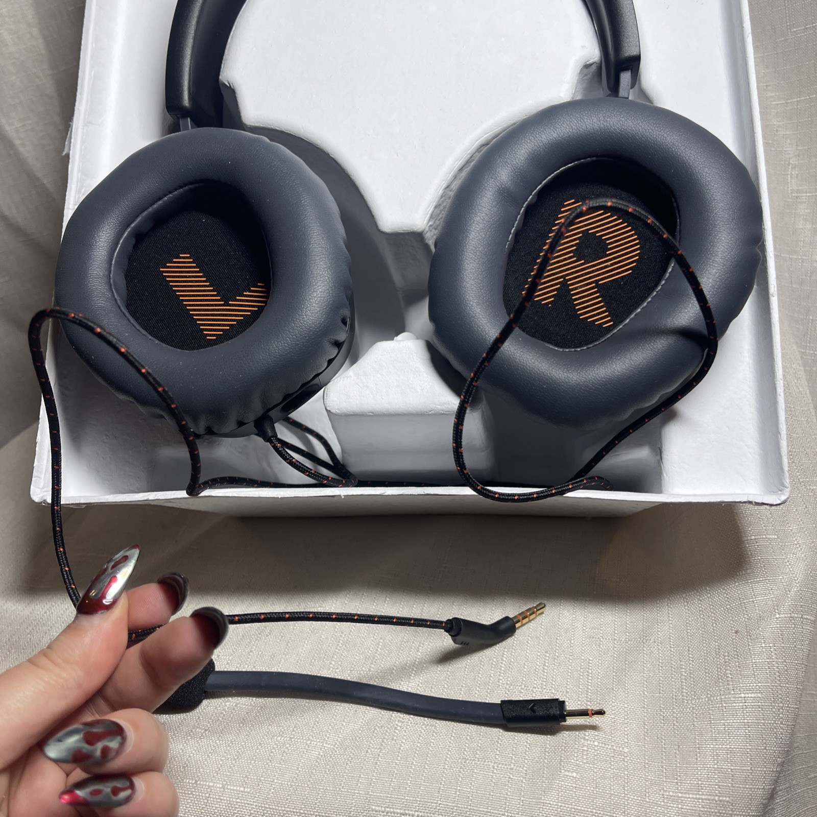 JBL Quantum 100 Wired Over-Ear Gaming Headphones – Black