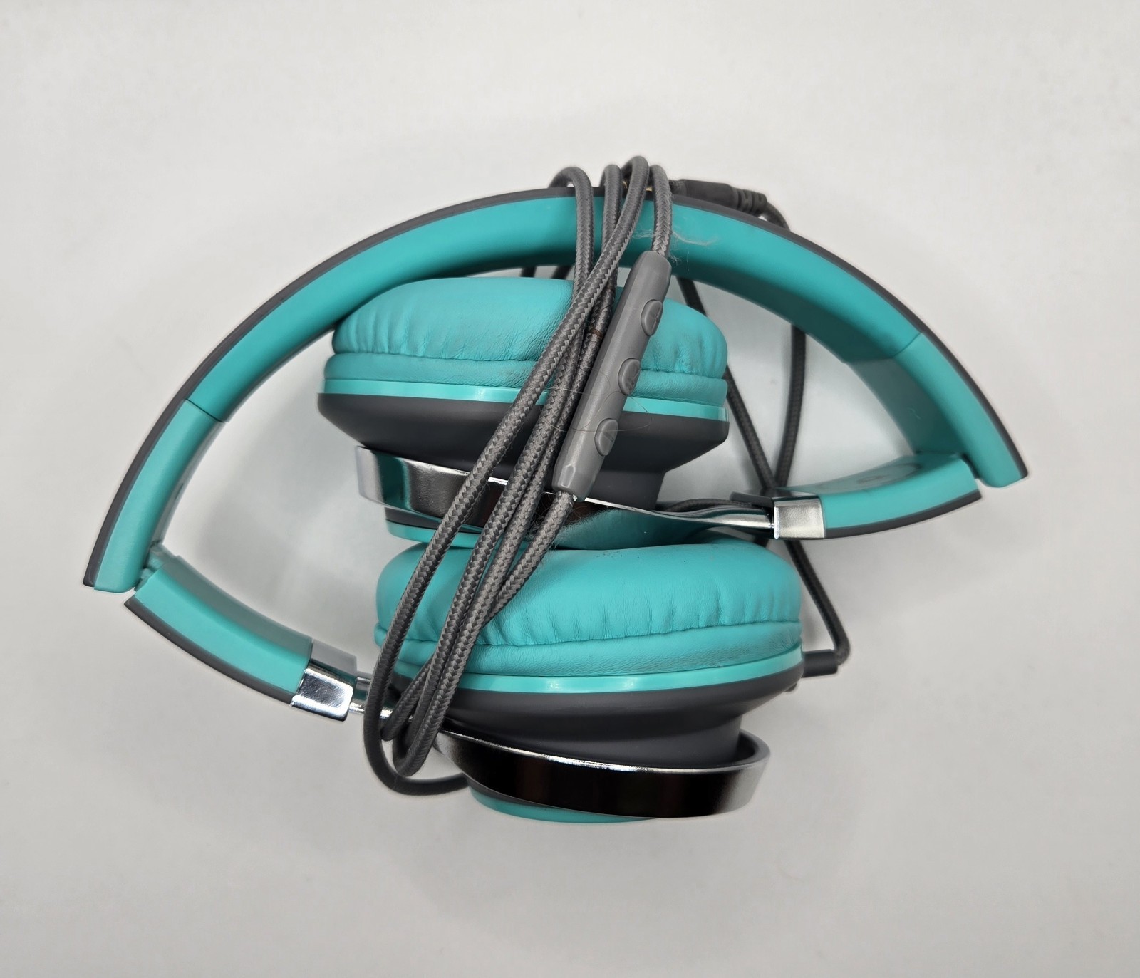 ARTIX CL750 Wired Headphones with Mic & Volume Control — Noise Isolating On-Ear