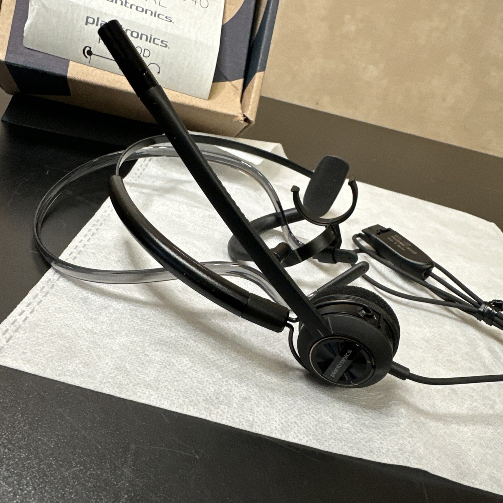 Poly EncorePro 540 with Quick Disconnect Convertible Digital Headset