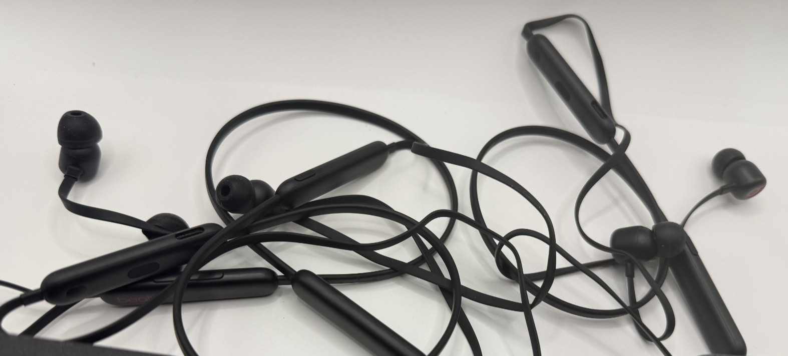 LOT OF 6 – Beats by Dr. Dre Flex Wireless Earphones -NOT CHARGING -IN GOOD SHAPE