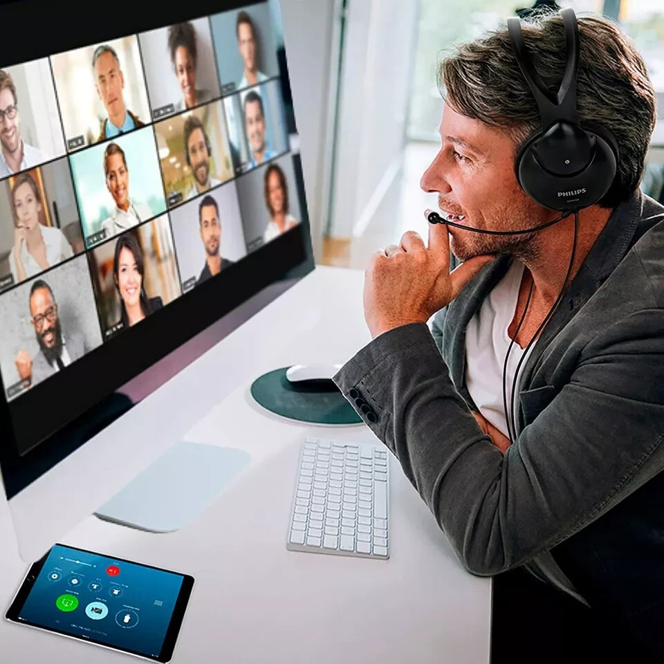 Philips SHM1900 Wired Over-Ear Pc Headset with Microphone