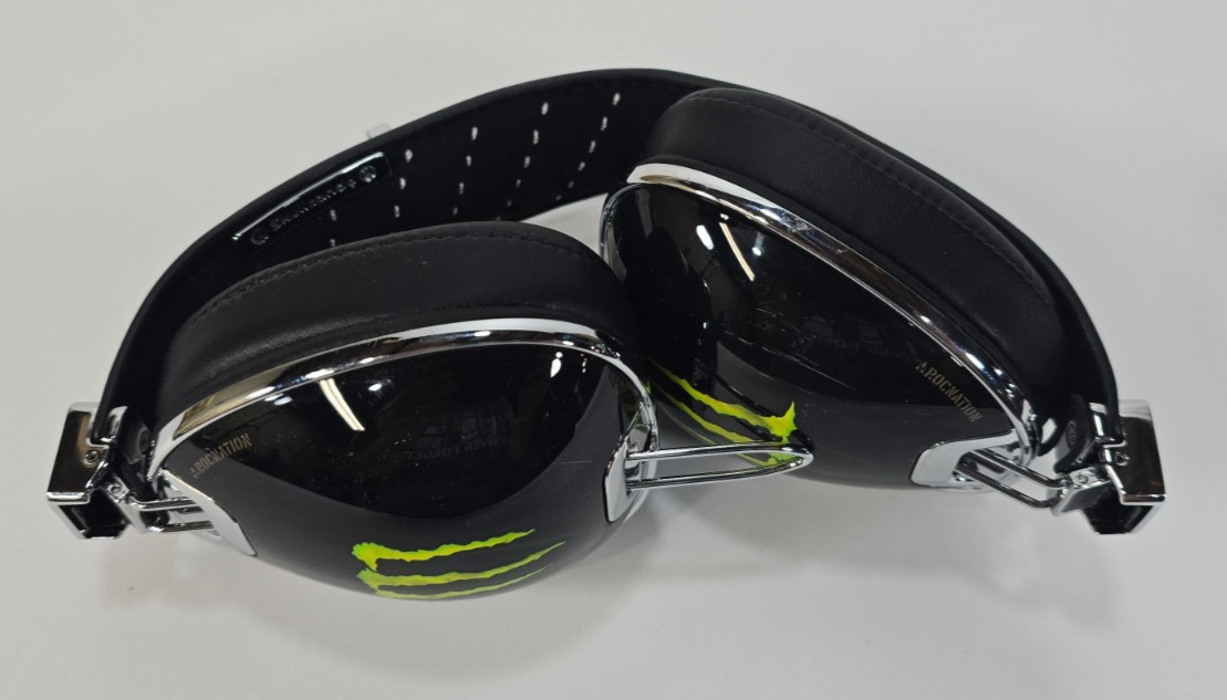 Monster Energy Rare Special Edition Skullcandy Rocnation Wired Headphones FreeSH