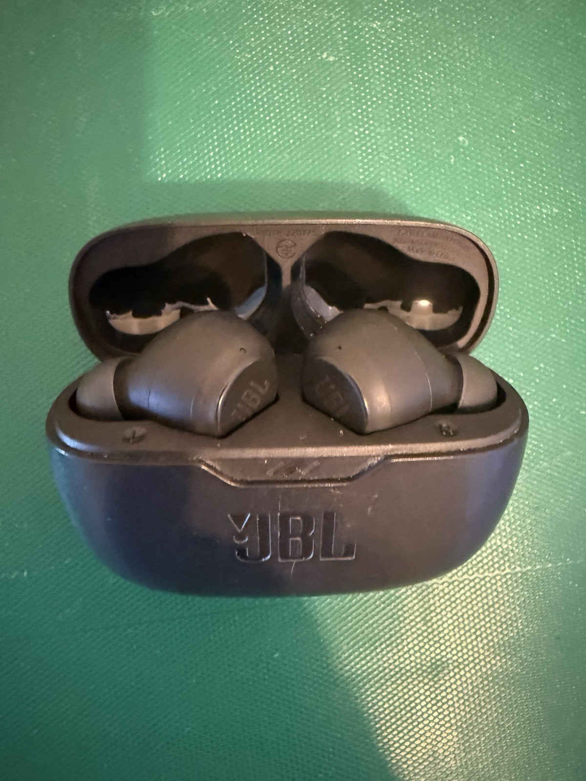JBL Vibe Beam True Wireless Bluetooth Earbuds – Black *Used*