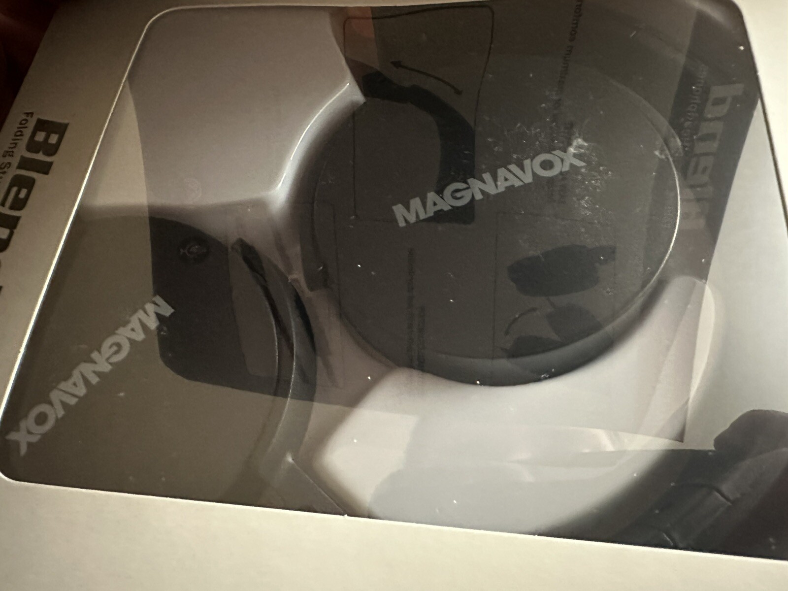 Magnavox MHP5026m Blend Folding Studio Headphones w/Microphone | Black | New