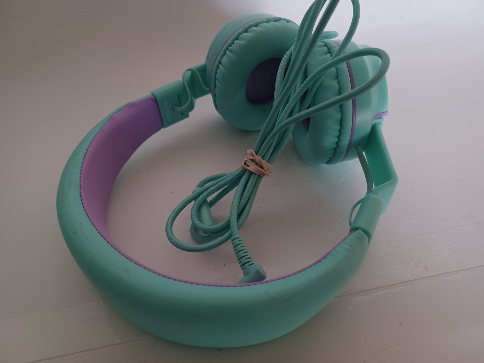 AILIHEN I35 Kid Headphones with Microphone Volume Limited Childrens Girls Boys