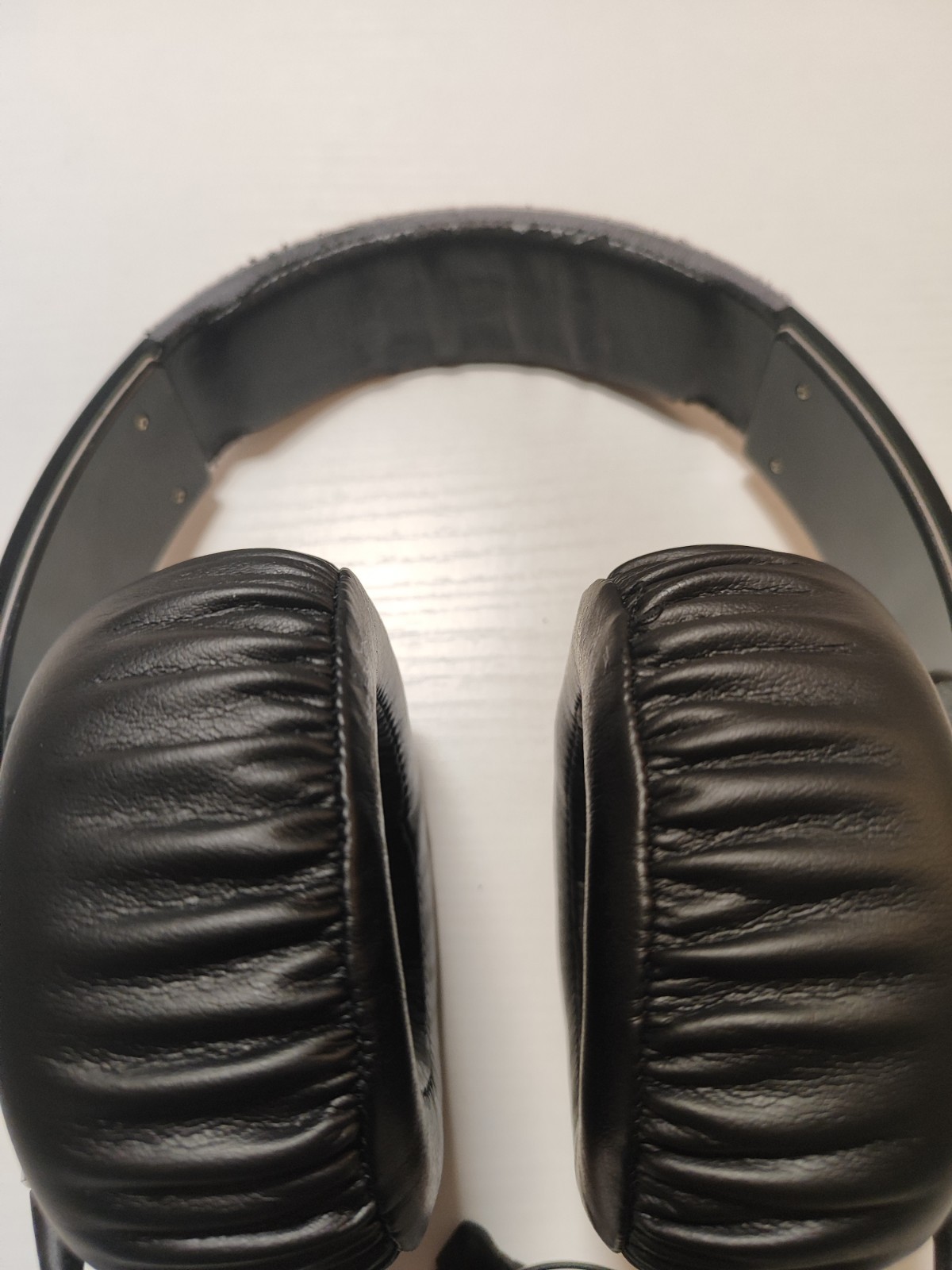 Sony MDR-XB700 Extra Bass Headphones In Good Condition With New Ear Pads