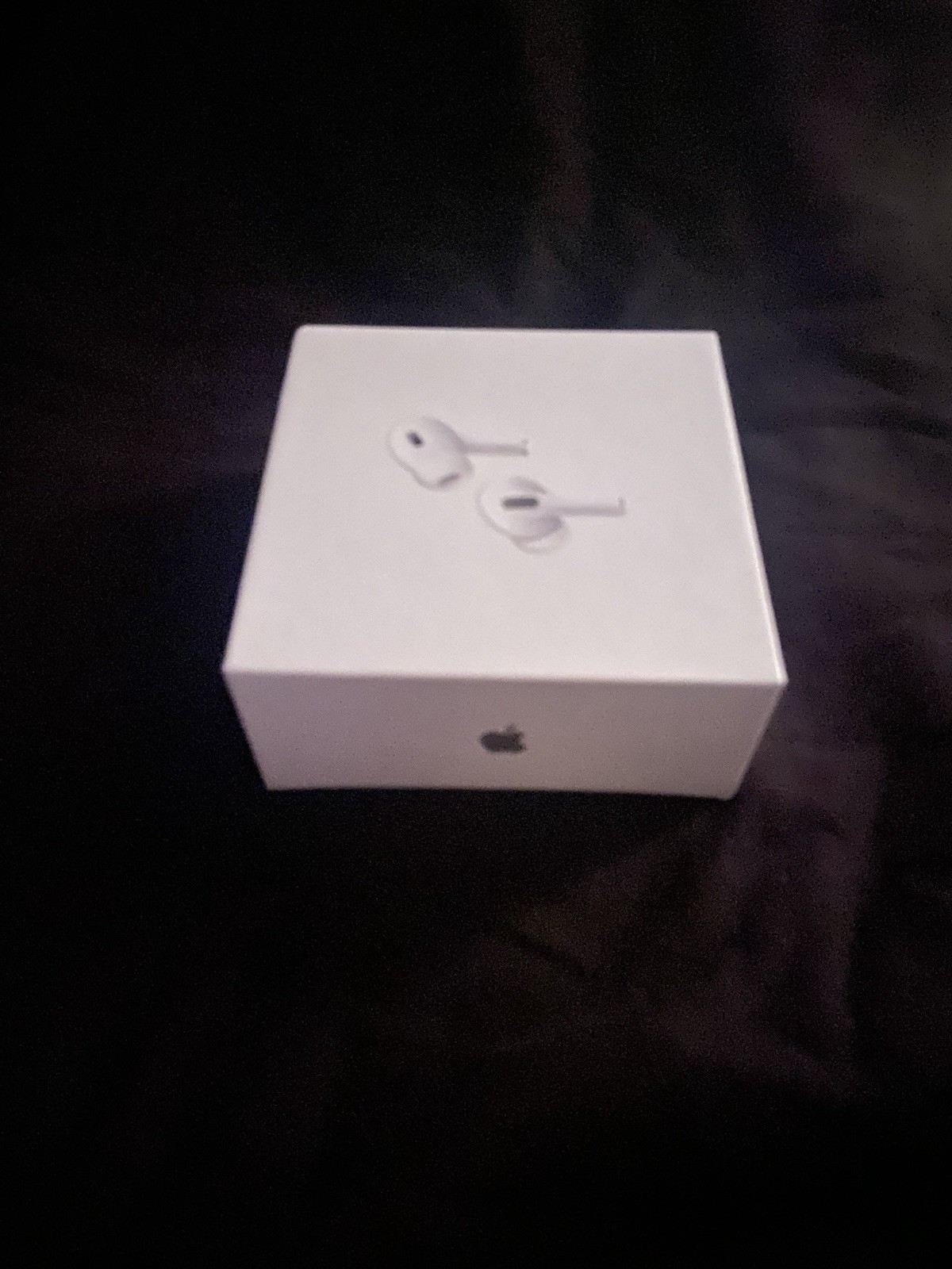 Apple AirPods Pro Wireless Bluetooth In-Ear Earbuds, White, 2020s