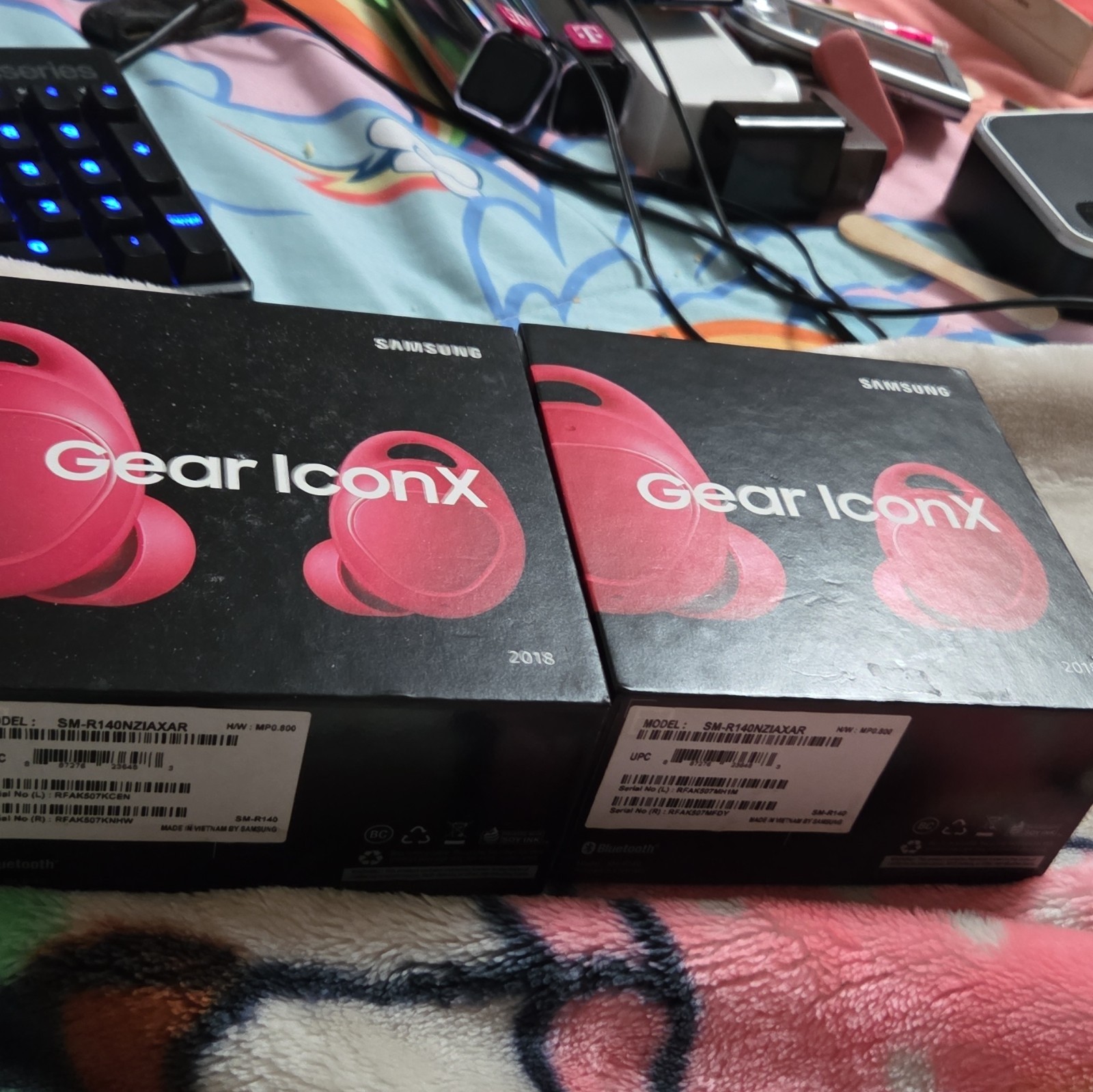 Samsung Gear IconX 2018 Wireless Bluetooth In-Ear Earbuds Pink