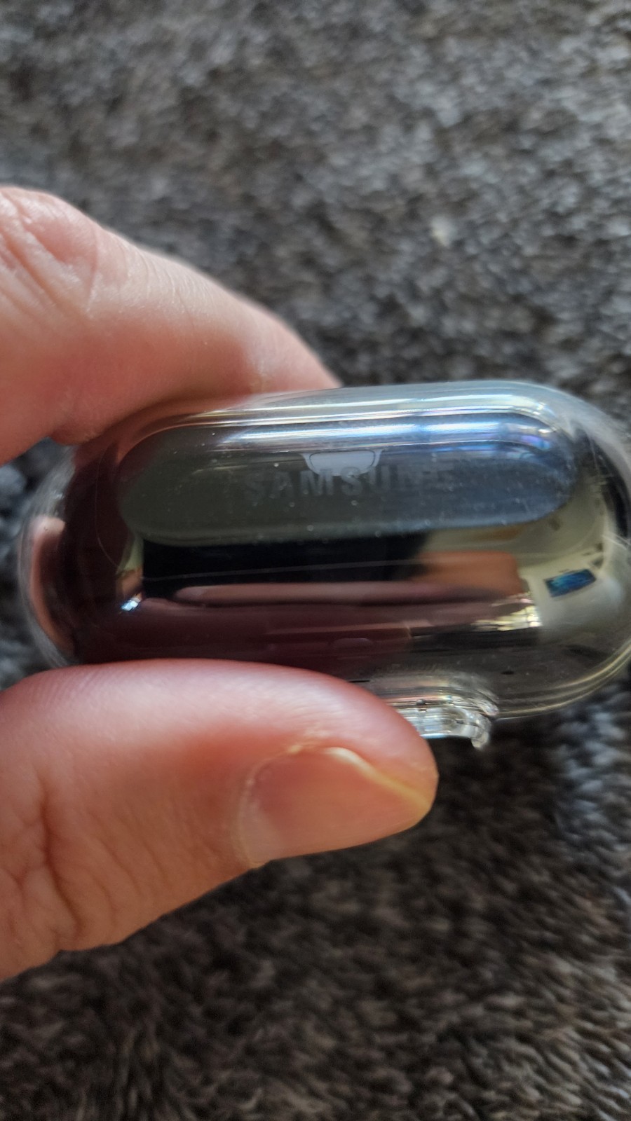 Samsung Galaxy Buds3 – Phantom Black with Samsung Protective Case