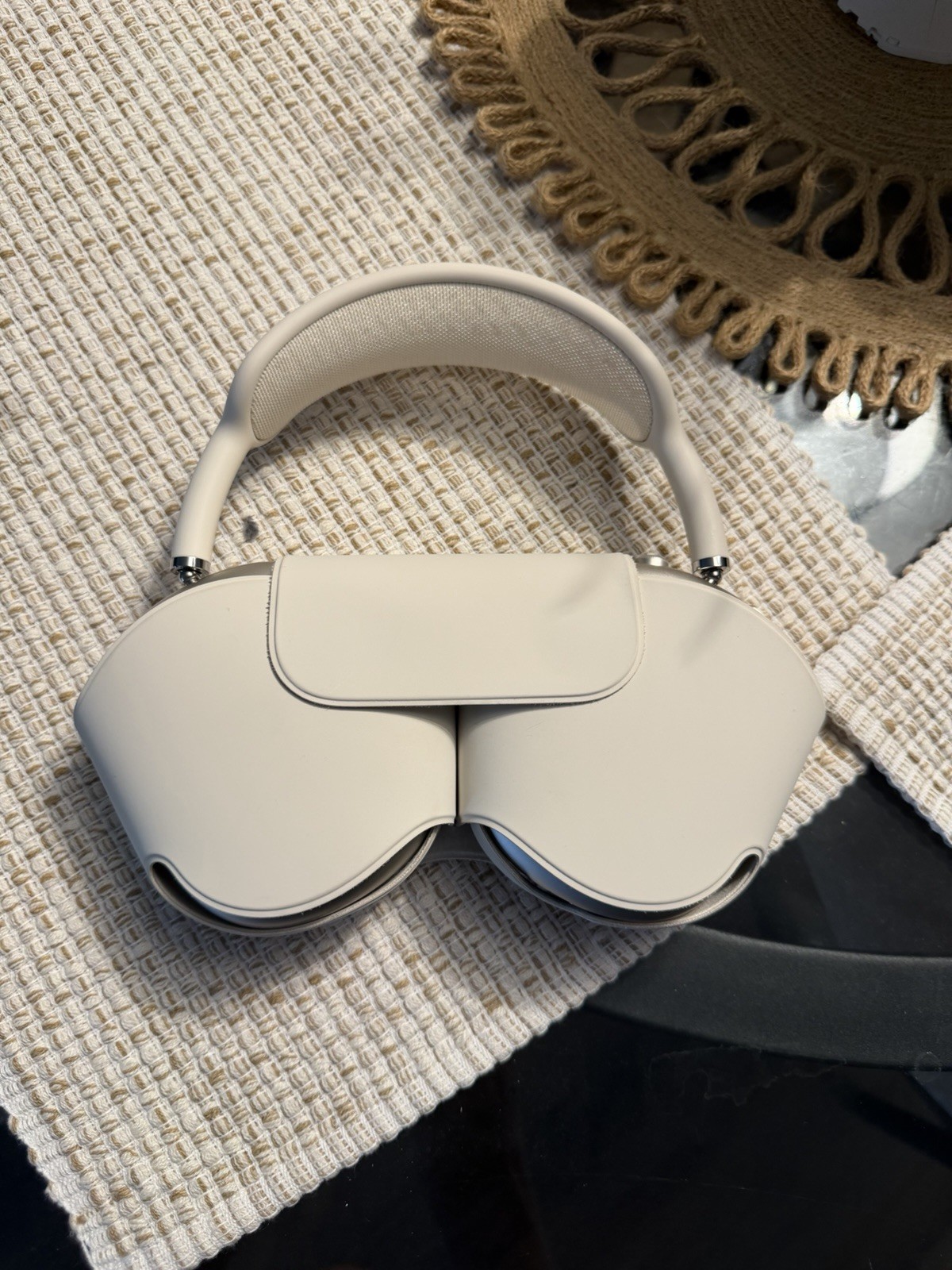 Apple AirPods Max 2