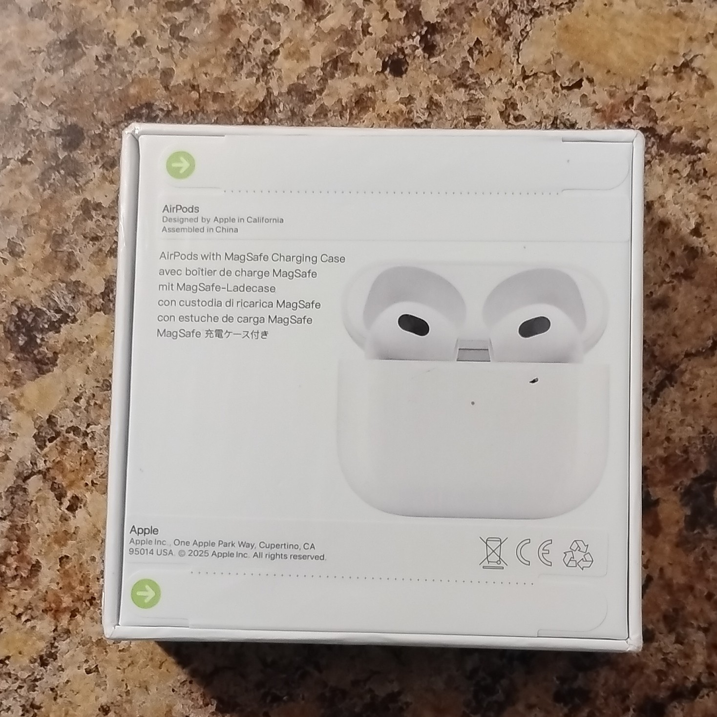 Apple AirPods (3rd Gen)
