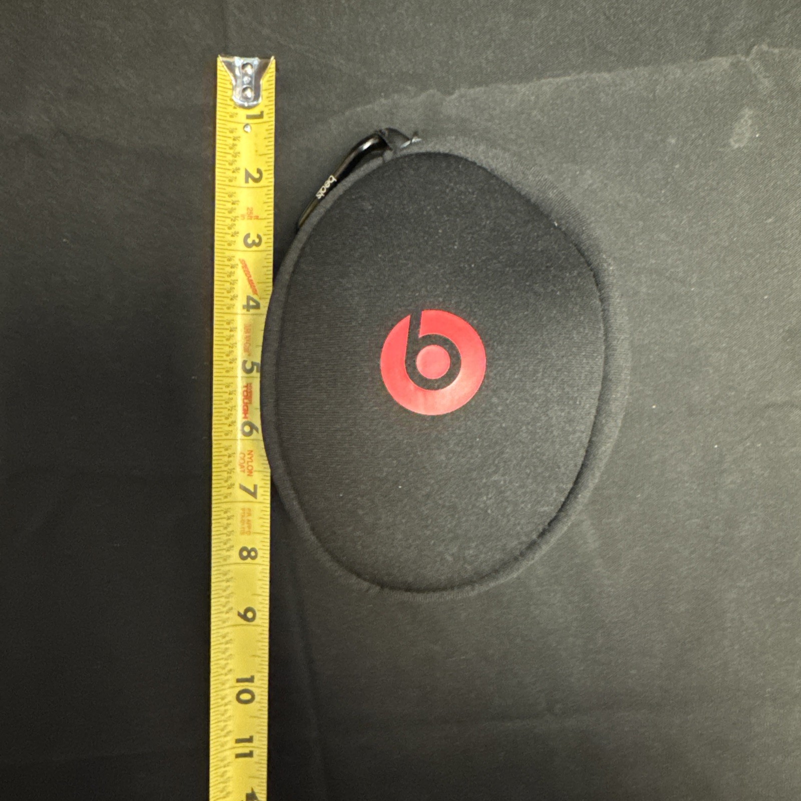 Beats Solo2 Over the Ear Headphones – Black With Wire and Case