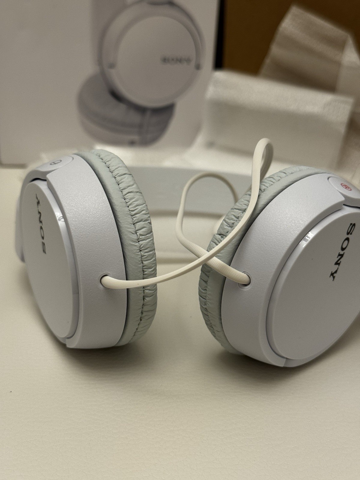 Sony MDRZX110/WHI ZX Series Stereo Headphones, MDR-ZX110 White
