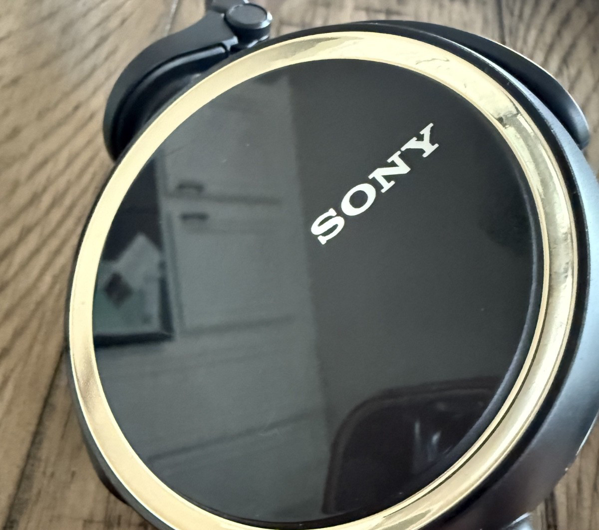 Sony MDR-XB600 Extra Bass Wired On-Ear Headphones Brown/Black/Gold GREAT COND