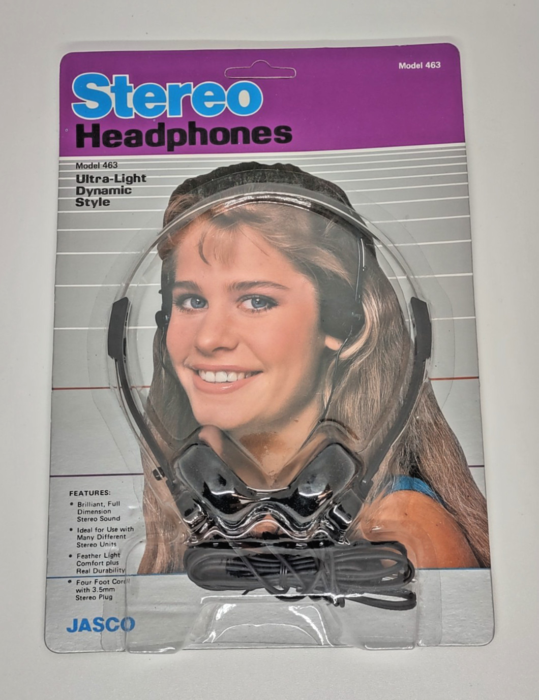 Jasco 463 Corded Stereo Headphones, Ultra-Light Dynamic Style, 3.5mm plug