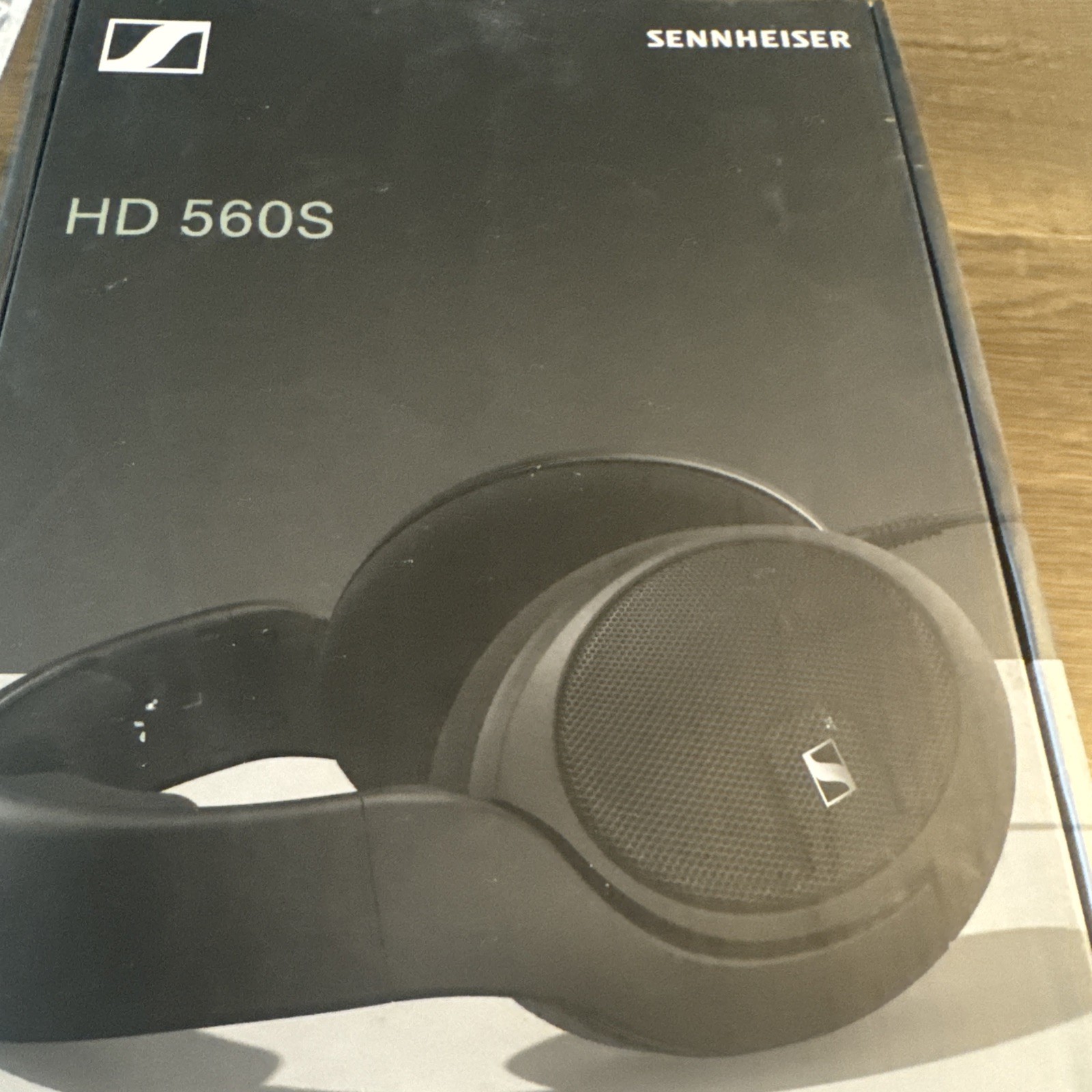 Sennheiser HD 560S High Performance Over-the-Ear Wired Headphones