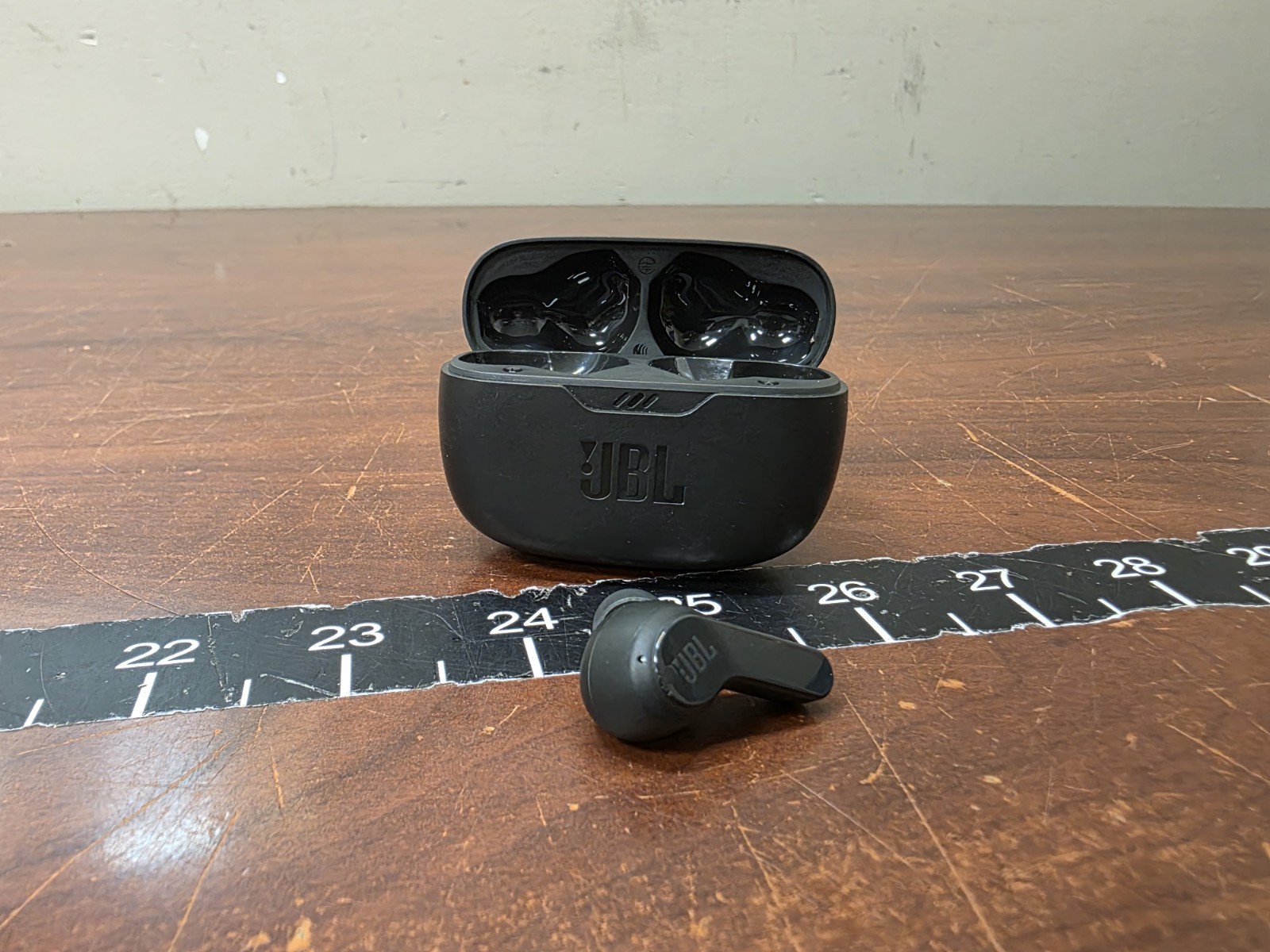 JBL Vibe Beam True Wireless Earbuds, Black, FOR PARTS