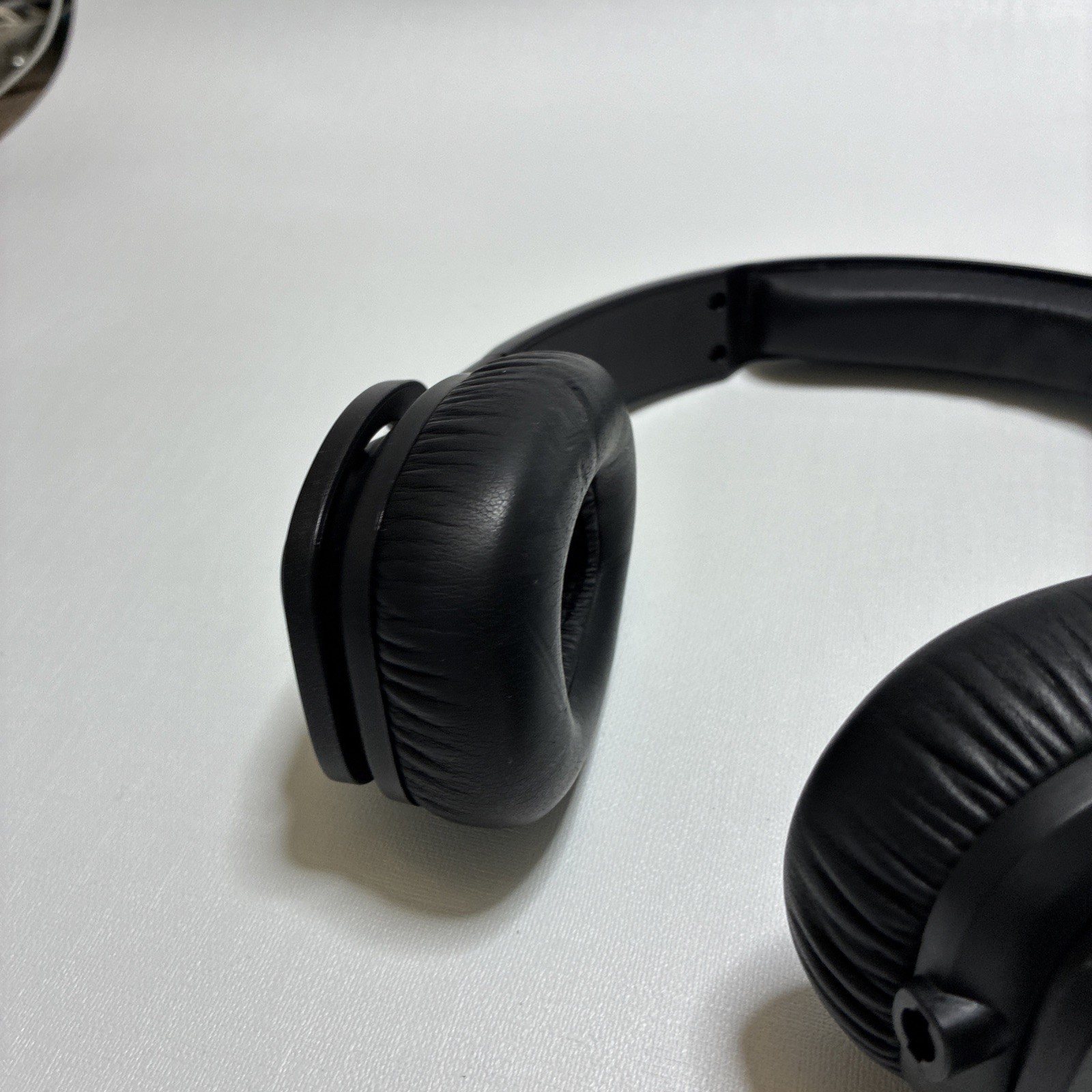 JBL J55 Headband Headphones – Black