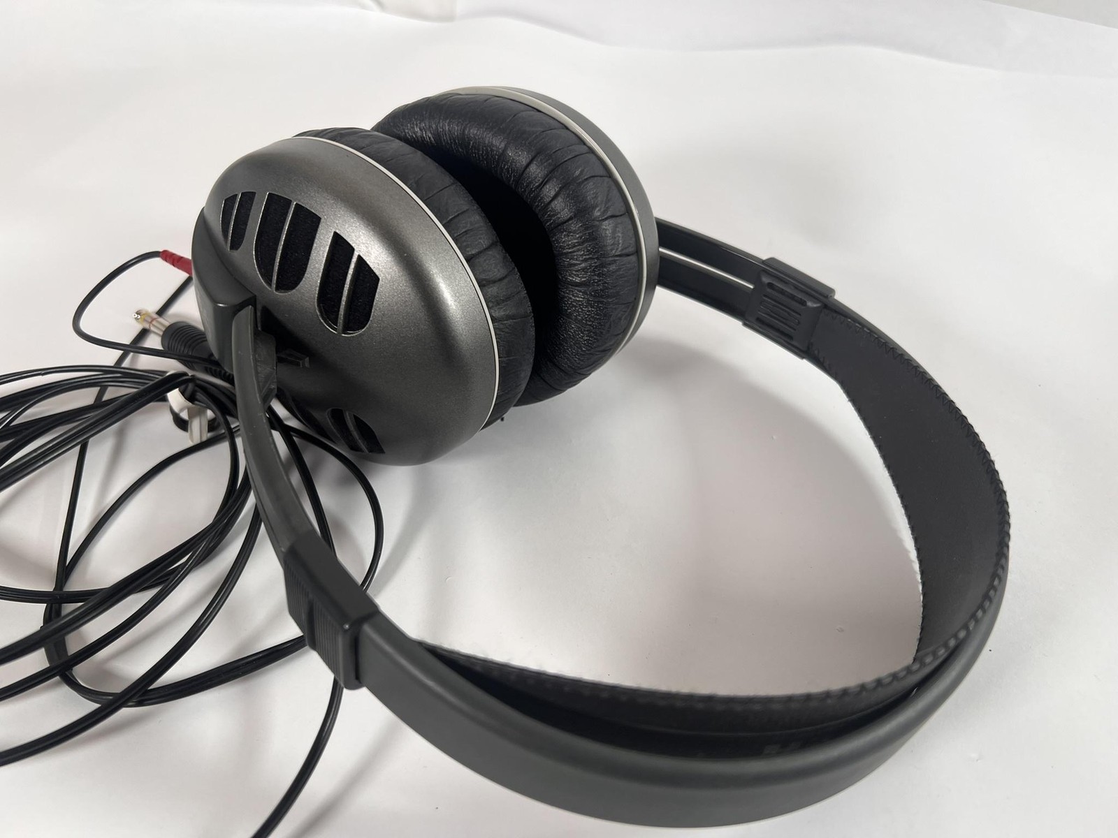 Vintage Sennheiser HD 530 Over-Ear Headphones Gray Open Back 1/4in Plug Germany