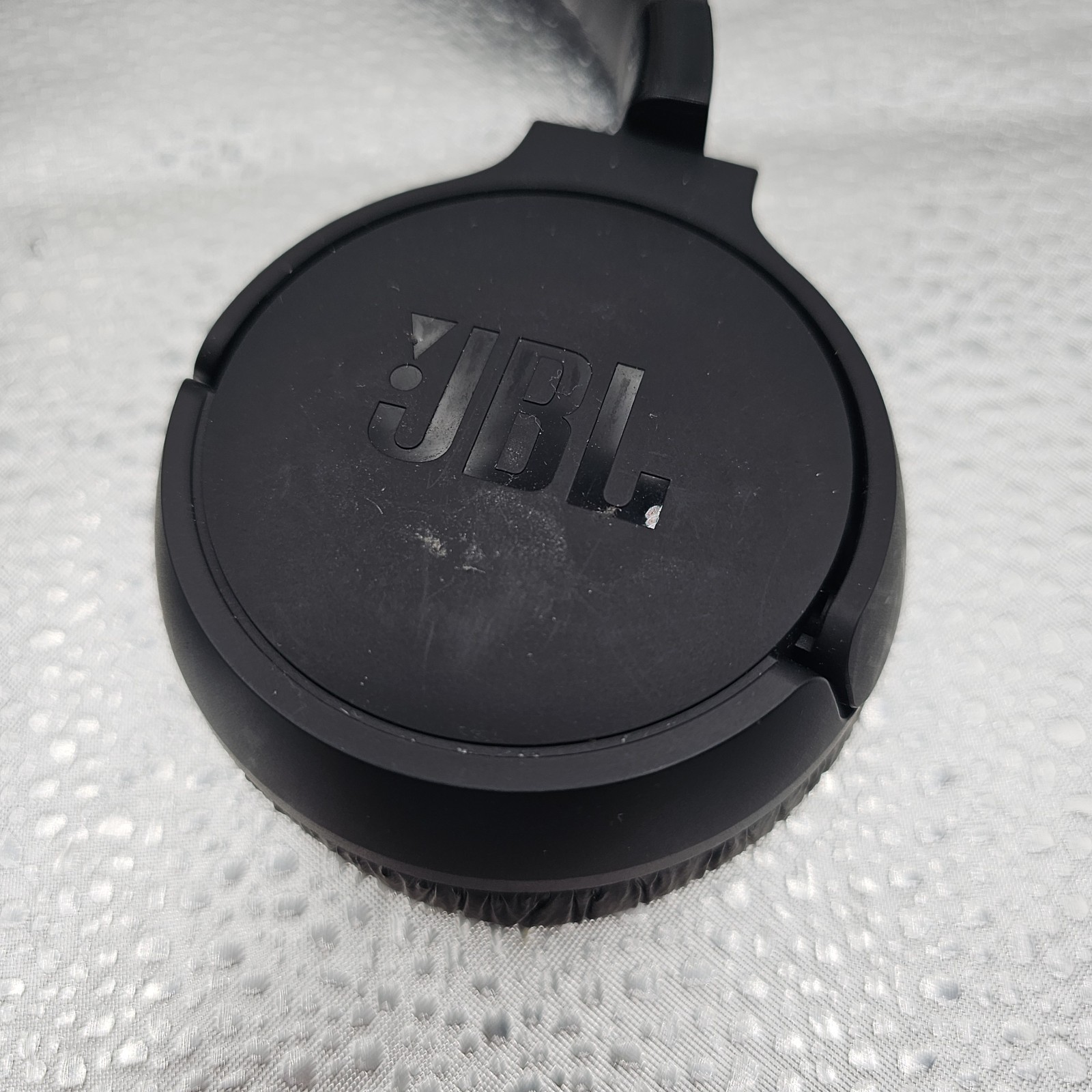 JBL Tune 670NC Pure Bass Sound Wireless Over-Ear Noise Cancelling Headphones